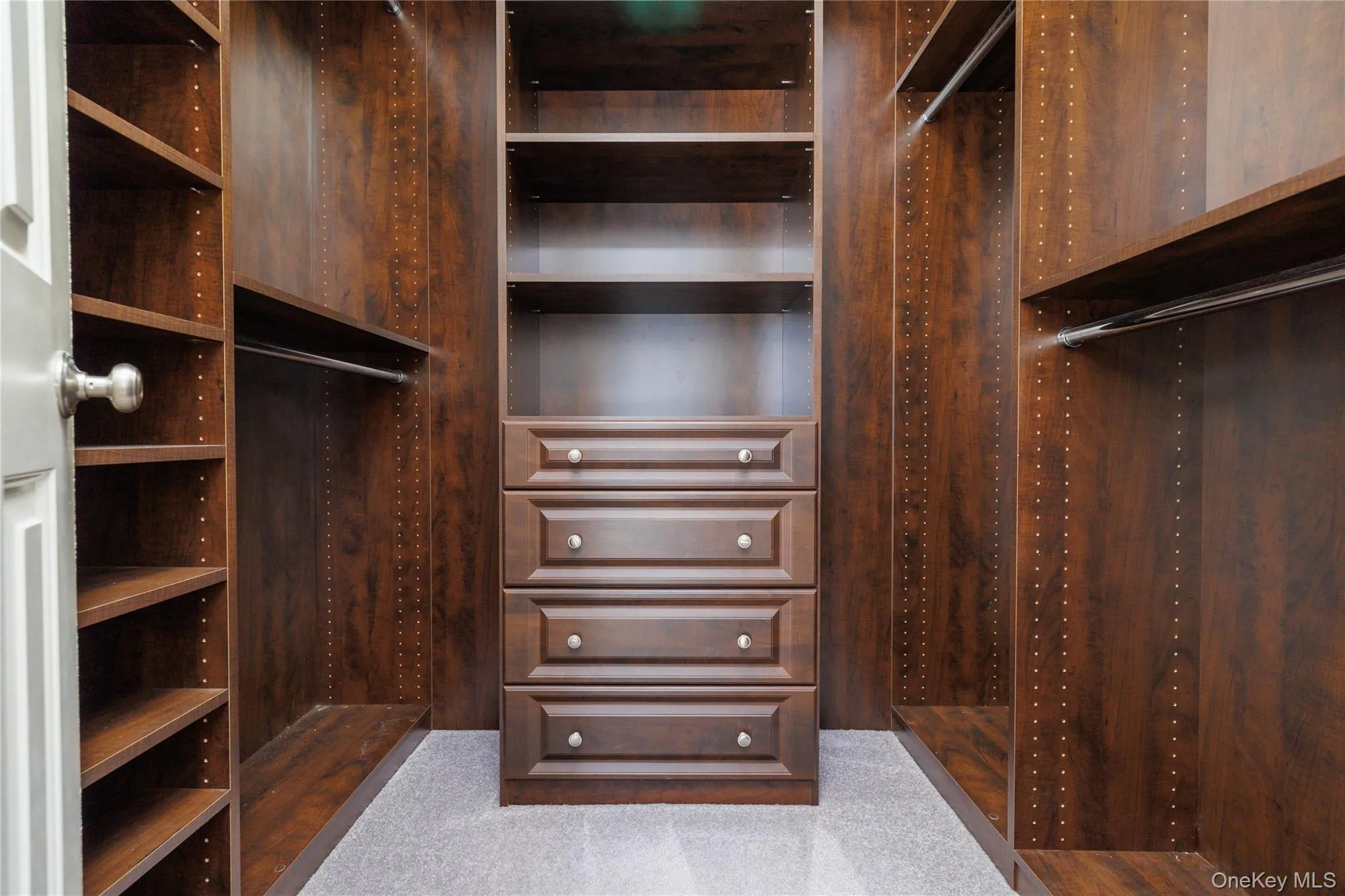 277 Broadway, Long Beach, NY, 3 Bedrooms Bedrooms, 7 Rooms Rooms,2 BathroomsBathrooms,Residential Lease,For Rent,Broadway,0,956571 277 Broadway, Long Beach, NY, 3 Bedrooms Bedrooms, 7 Rooms Rooms,2 BathroomsBathrooms,Residential Lease,For Rent,Broadway,0,956571