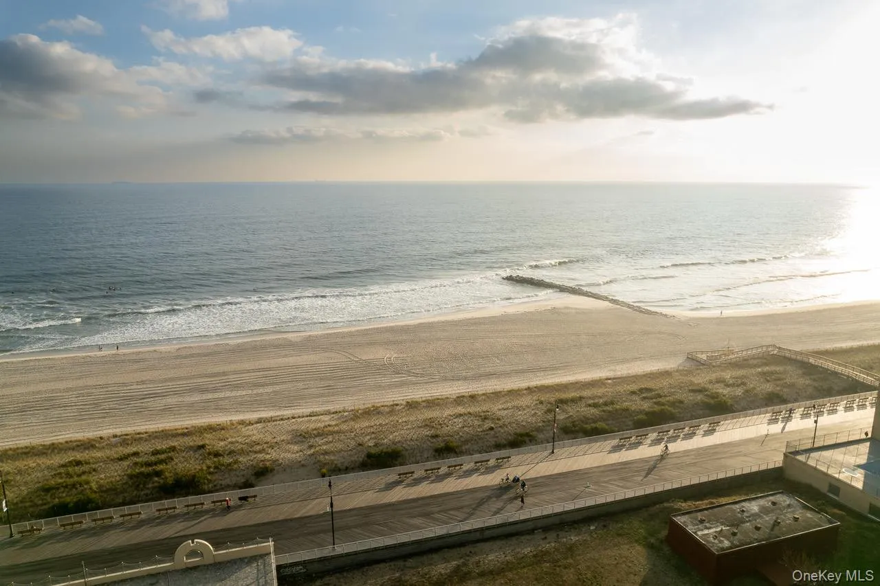 277 Broadway, Long Beach, NY, 3 Bedrooms Bedrooms, 7 Rooms Rooms,2 BathroomsBathrooms,Residential Lease,For Rent,Broadway,0,956571 277 Broadway, Long Beach, NY, 3 Bedrooms Bedrooms, 7 Rooms Rooms,2 BathroomsBathrooms,Residential Lease,For Rent,Broadway,0,956571