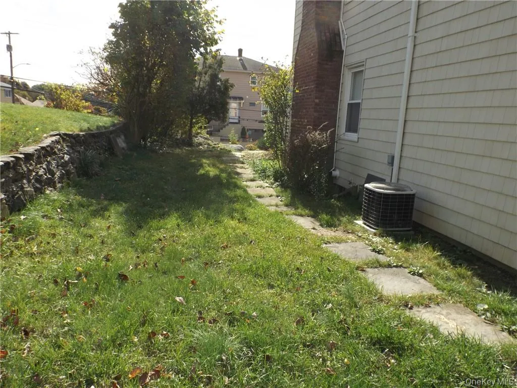 24 Beechwood Avenue, Harrison, NY, 3 Bedrooms Bedrooms, 6 Rooms Rooms,2 BathroomsBathrooms,Residential Lease,Idx,Beechwood,0,956575 24 Beechwood Avenue, Harrison, NY, 3 Bedrooms Bedrooms, 6 Rooms Rooms,2 BathroomsBathrooms,Residential Lease,Idx,Beechwood,0,956575