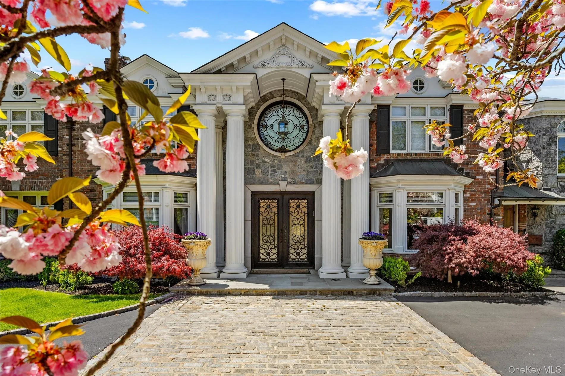 10 Hemlock Drive, North Hempstead, NY, 6 Bedrooms Bedrooms, 16 Rooms Rooms,5 BathroomsBathrooms,Residential,For Rent,Hemlock,0,956586 10 Hemlock Drive, North Hempstead, NY, 6 Bedrooms Bedrooms, 16 Rooms Rooms,5 BathroomsBathrooms,Residential,For Rent,Hemlock,0,956586