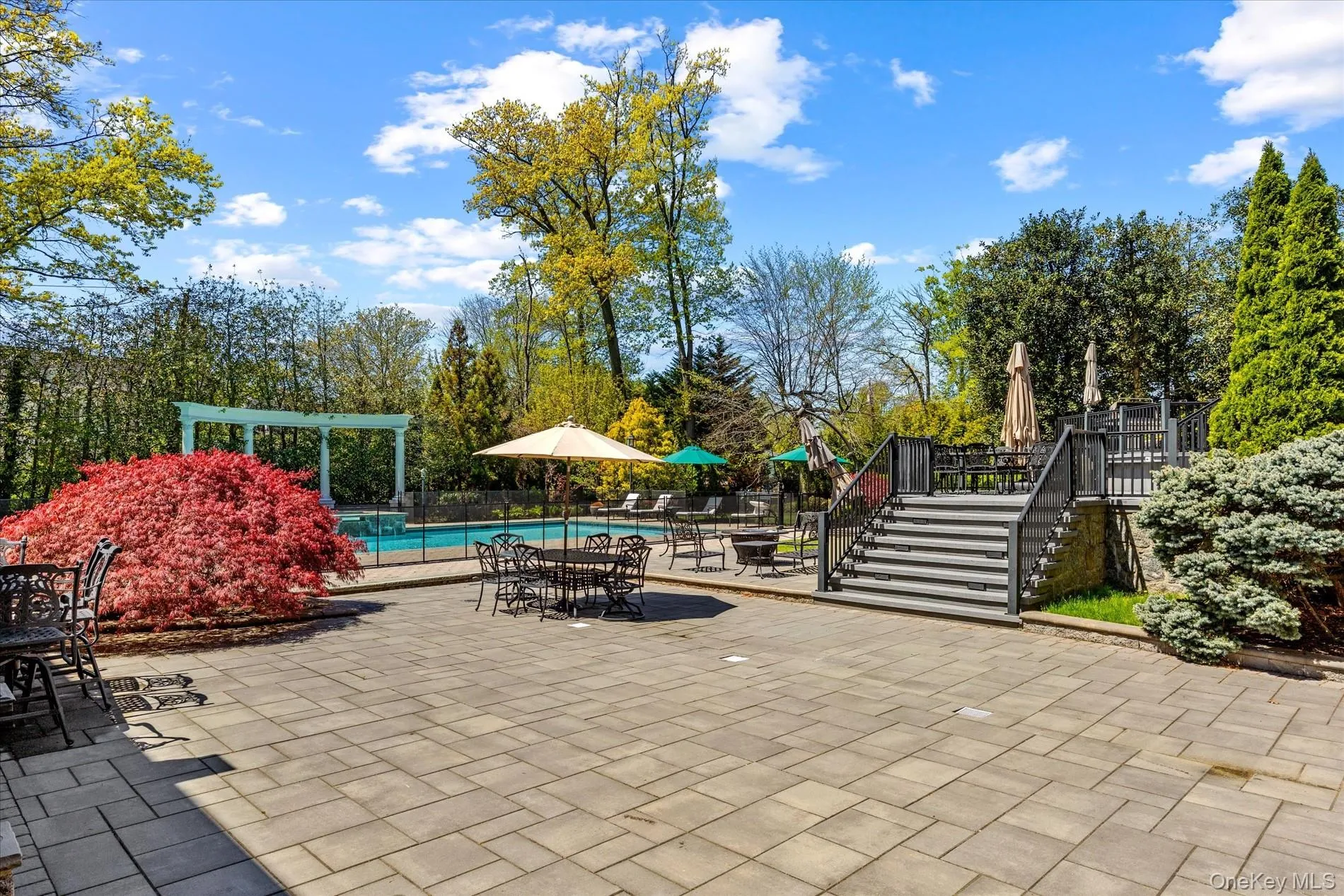 10 Hemlock Drive, North Hempstead, NY, 6 Bedrooms Bedrooms, 16 Rooms Rooms,5 BathroomsBathrooms,Residential,For Rent,Hemlock,0,956586 10 Hemlock Drive, North Hempstead, NY, 6 Bedrooms Bedrooms, 16 Rooms Rooms,5 BathroomsBathrooms,Residential,For Rent,Hemlock,0,956586