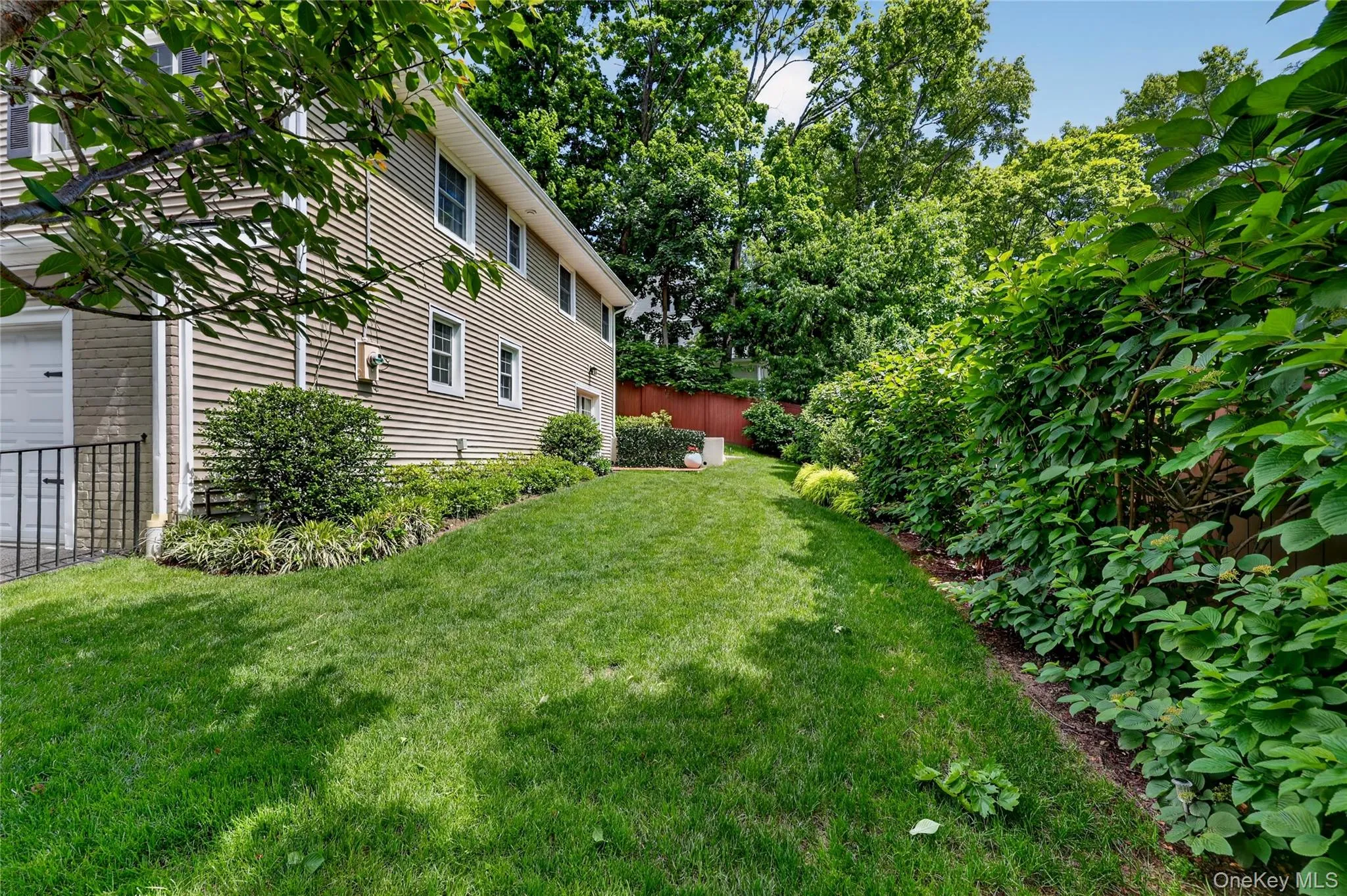 Side yard Side yard