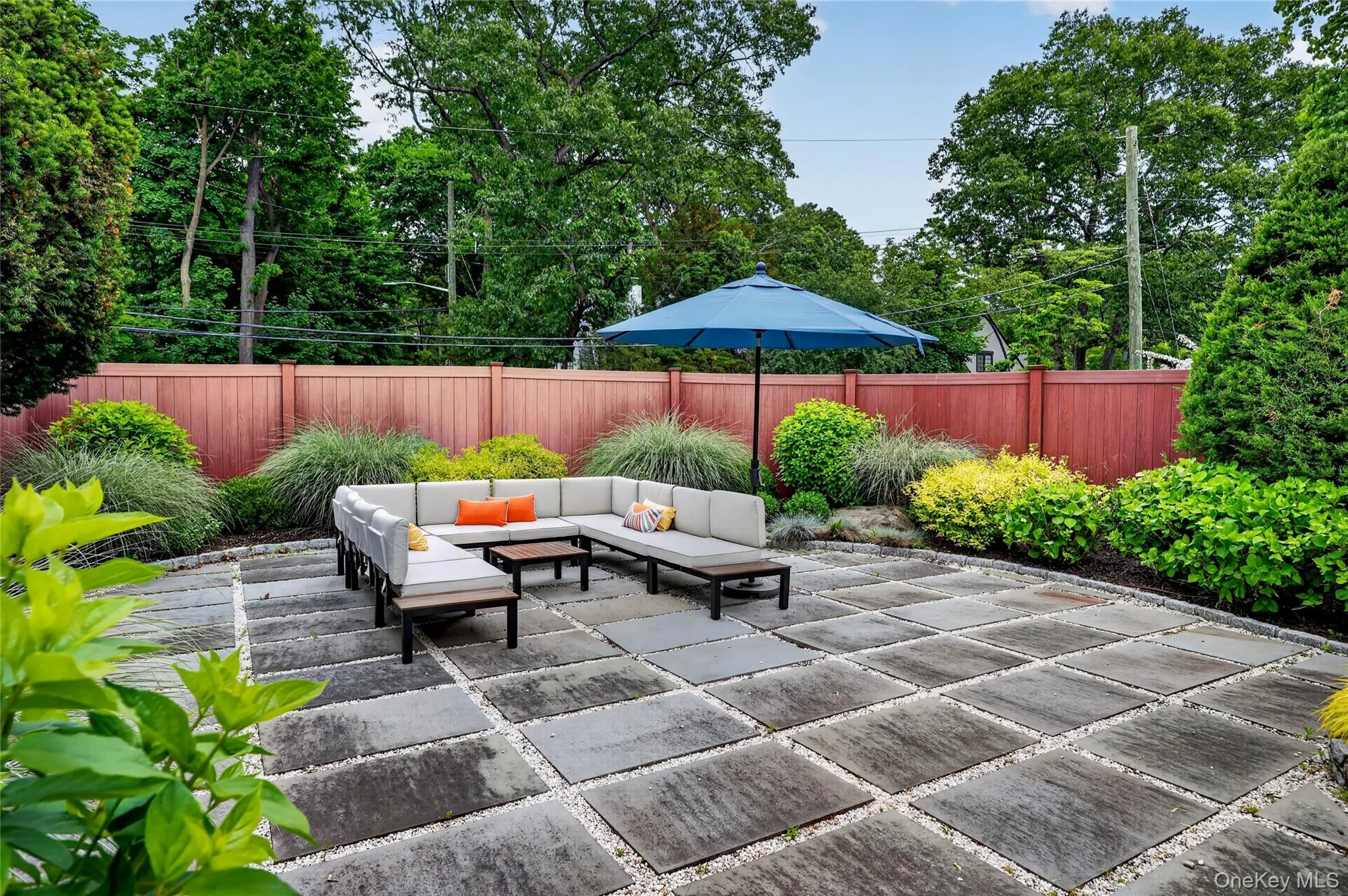 Raised stone side patio Raised stone side patio