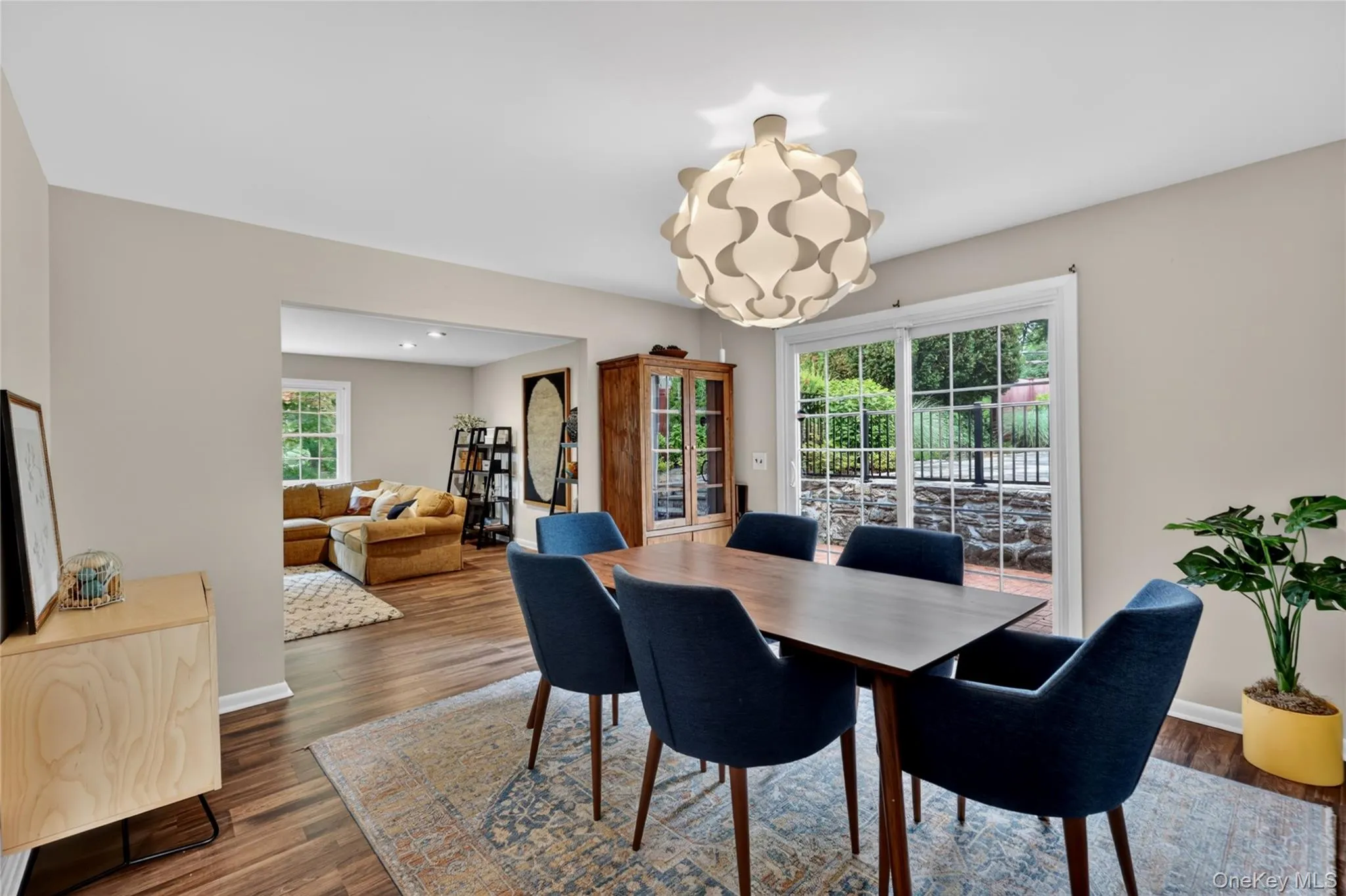 14 Caterson Terrace, Greenburgh, NY, 5 Bedrooms Bedrooms, 10 Rooms Rooms,3 BathroomsBathrooms,Residential,For Rent,Caterson,0,956624 14 Caterson Terrace, Greenburgh, NY, 5 Bedrooms Bedrooms, 10 Rooms Rooms,3 BathroomsBathrooms,Residential,For Rent,Caterson,0,956624
