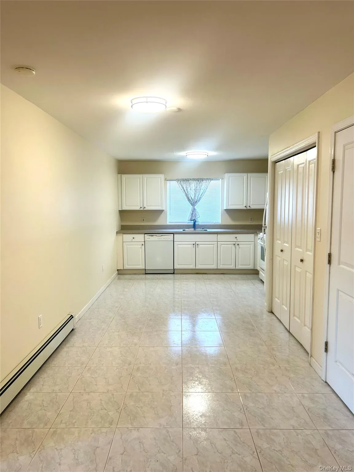 329 Fulton Street, Long Beach, NY, 3 Bedrooms Bedrooms, 6 Rooms Rooms,2 BathroomsBathrooms,Residential Lease,For Rent,Fulton,0,956625 329 Fulton Street, Long Beach, NY, 3 Bedrooms Bedrooms, 6 Rooms Rooms,2 BathroomsBathrooms,Residential Lease,For Rent,Fulton,0,956625