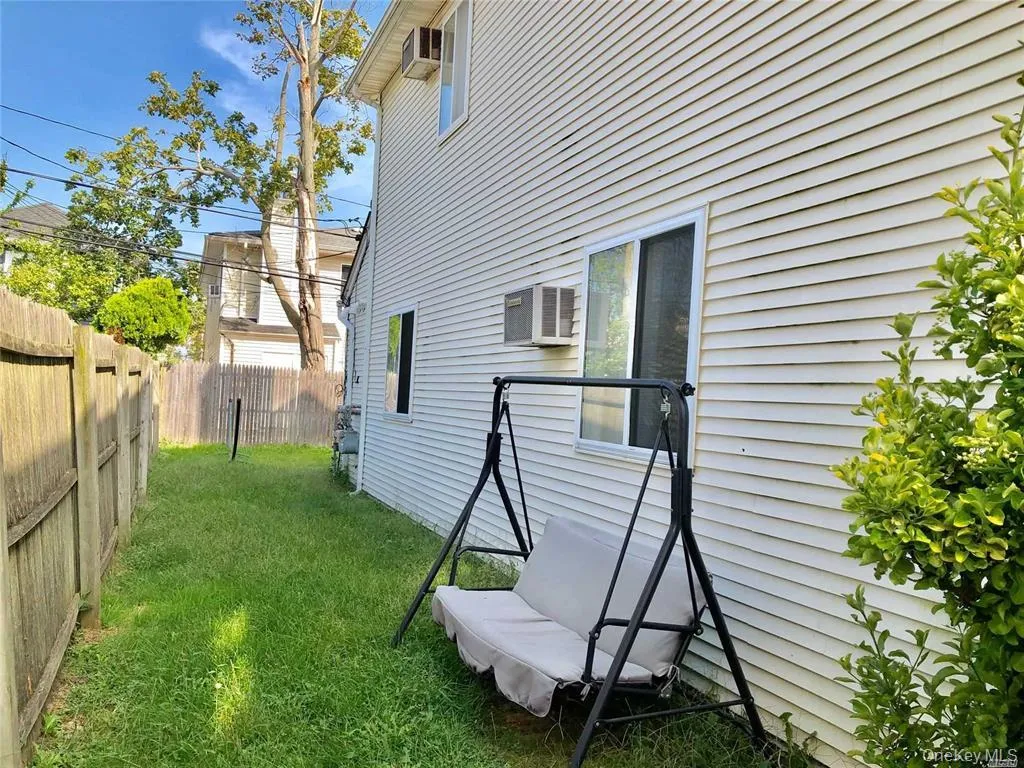 329 Fulton Street, Long Beach, NY, 3 Bedrooms Bedrooms, 6 Rooms Rooms,2 BathroomsBathrooms,Residential Lease,For Rent,Fulton,0,956625 329 Fulton Street, Long Beach, NY, 3 Bedrooms Bedrooms, 6 Rooms Rooms,2 BathroomsBathrooms,Residential Lease,For Rent,Fulton,0,956625