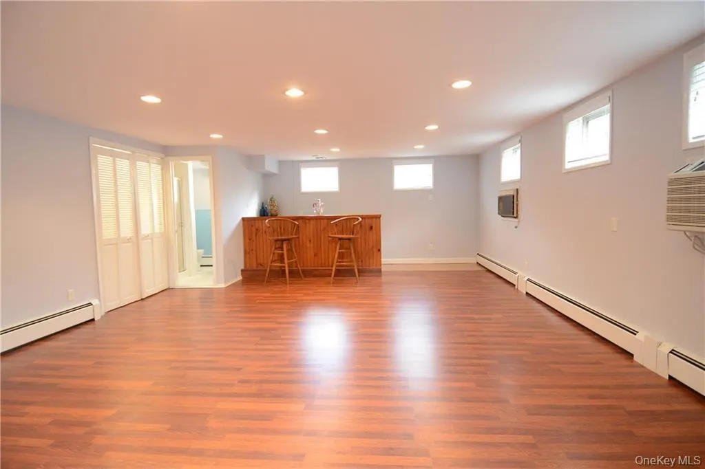 4 Knollwood Road, Eastchester, NY, 4 Bedrooms Bedrooms, 8 Rooms Rooms,3 BathroomsBathrooms,Residential Lease,For Rent,Knollwood,0,956628 4 Knollwood Road, Eastchester, NY, 4 Bedrooms Bedrooms, 8 Rooms Rooms,3 BathroomsBathrooms,Residential Lease,For Rent,Knollwood,0,956628