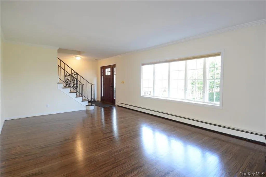 4 Knollwood Road, Eastchester, NY, 4 Bedrooms Bedrooms, 8 Rooms Rooms,3 BathroomsBathrooms,Residential Lease,For Rent,Knollwood,0,956628 4 Knollwood Road, Eastchester, NY, 4 Bedrooms Bedrooms, 8 Rooms Rooms,3 BathroomsBathrooms,Residential Lease,For Rent,Knollwood,0,956628