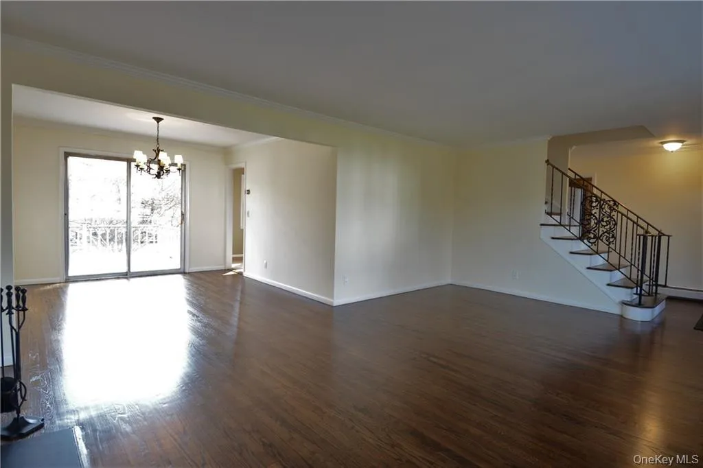 4 Knollwood Road, Eastchester, NY, 4 Bedrooms Bedrooms, 8 Rooms Rooms,3 BathroomsBathrooms,Residential Lease,For Rent,Knollwood,0,956628 4 Knollwood Road, Eastchester, NY, 4 Bedrooms Bedrooms, 8 Rooms Rooms,3 BathroomsBathrooms,Residential Lease,For Rent,Knollwood,0,956628