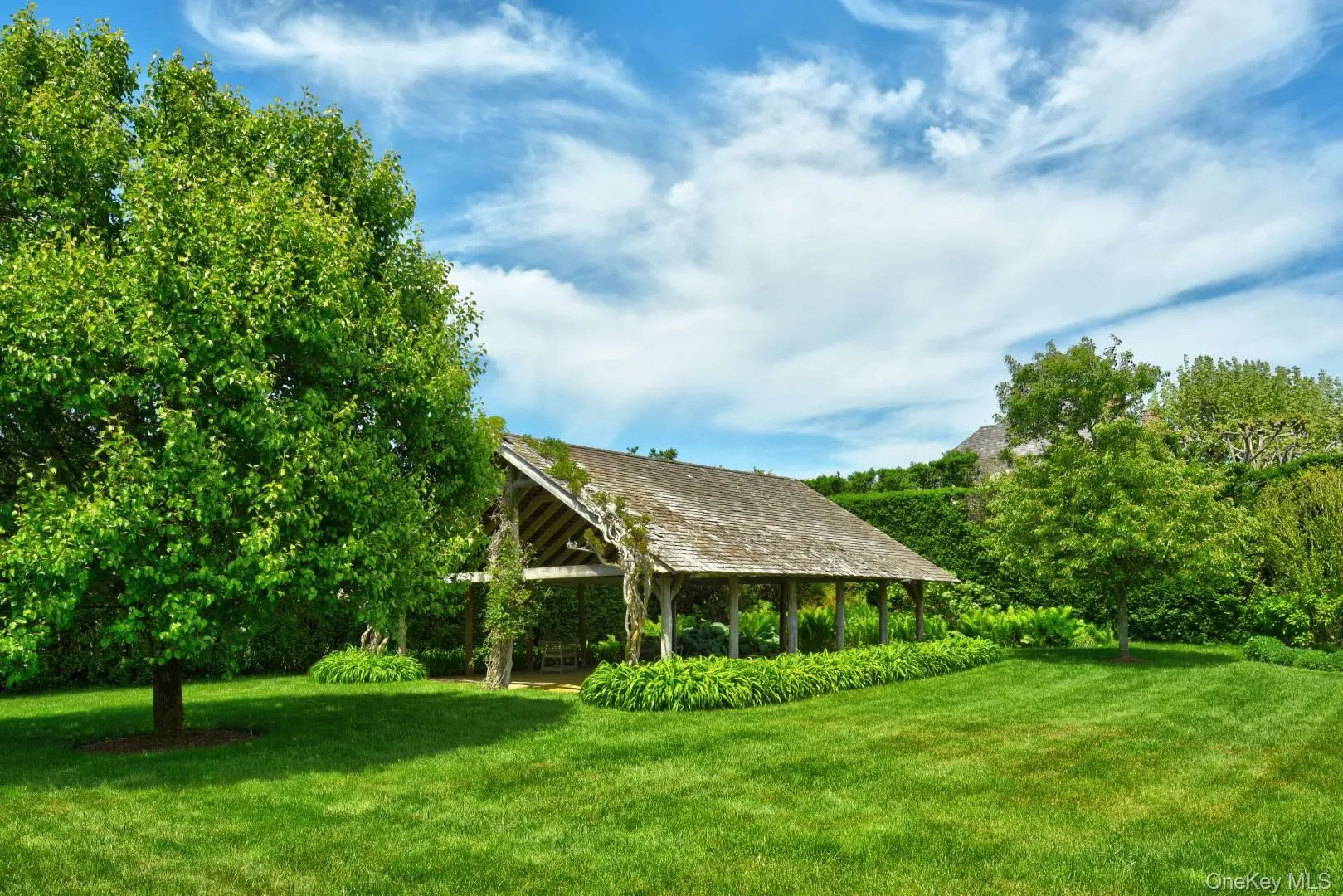 10 Jones Road, East Hampton, NY, 7 Bedrooms Bedrooms, 28 Rooms Rooms,7 BathroomsBathrooms,Residential Lease,For Rent,Jones,0,956630 10 Jones Road, East Hampton, NY, 7 Bedrooms Bedrooms, 28 Rooms Rooms,7 BathroomsBathrooms,Residential Lease,For Rent,Jones,0,956630