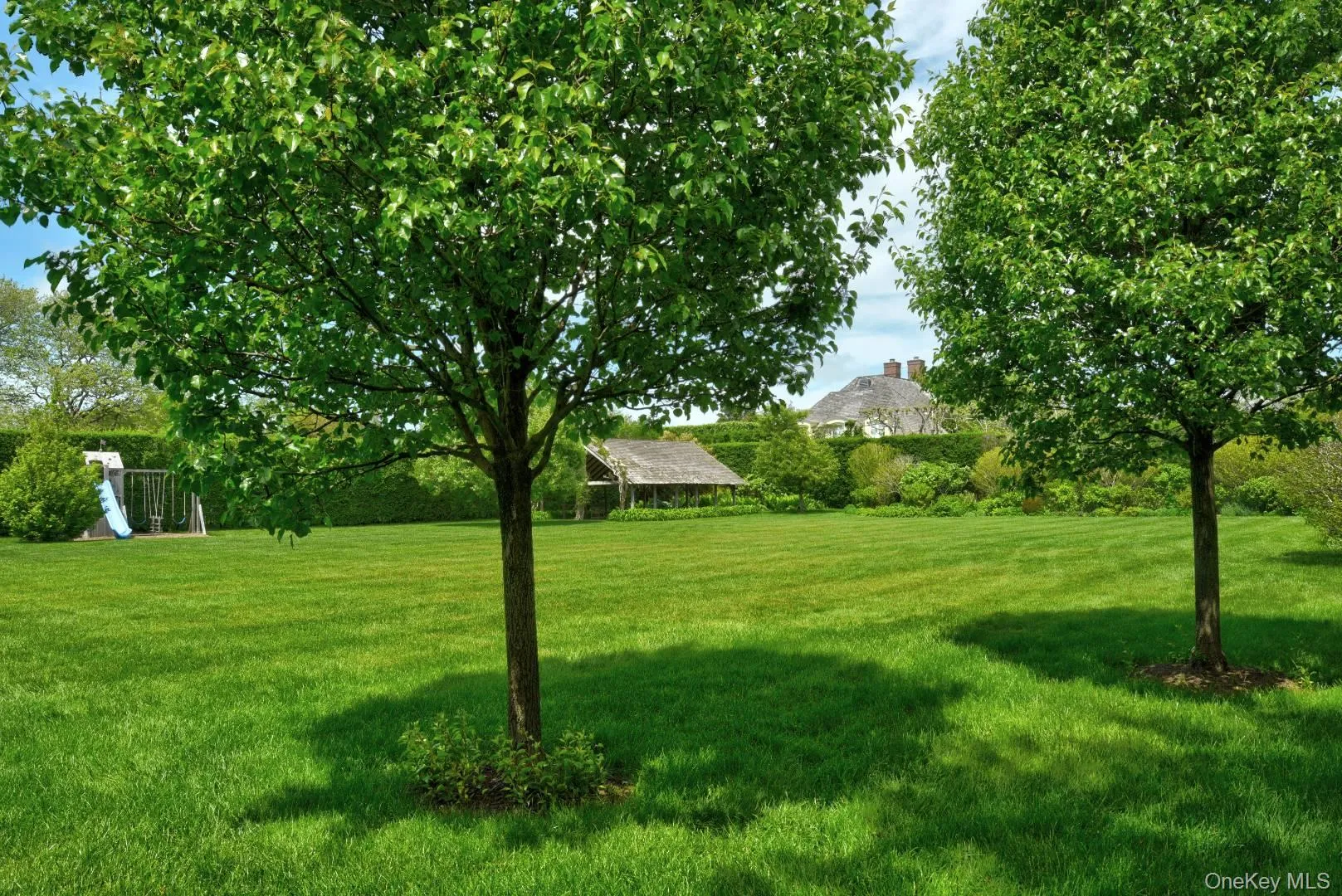 10 Jones Road, East Hampton, NY, 7 Bedrooms Bedrooms, 28 Rooms Rooms,7 BathroomsBathrooms,Residential Lease,For Rent,Jones,0,956630 10 Jones Road, East Hampton, NY, 7 Bedrooms Bedrooms, 28 Rooms Rooms,7 BathroomsBathrooms,Residential Lease,For Rent,Jones,0,956630
