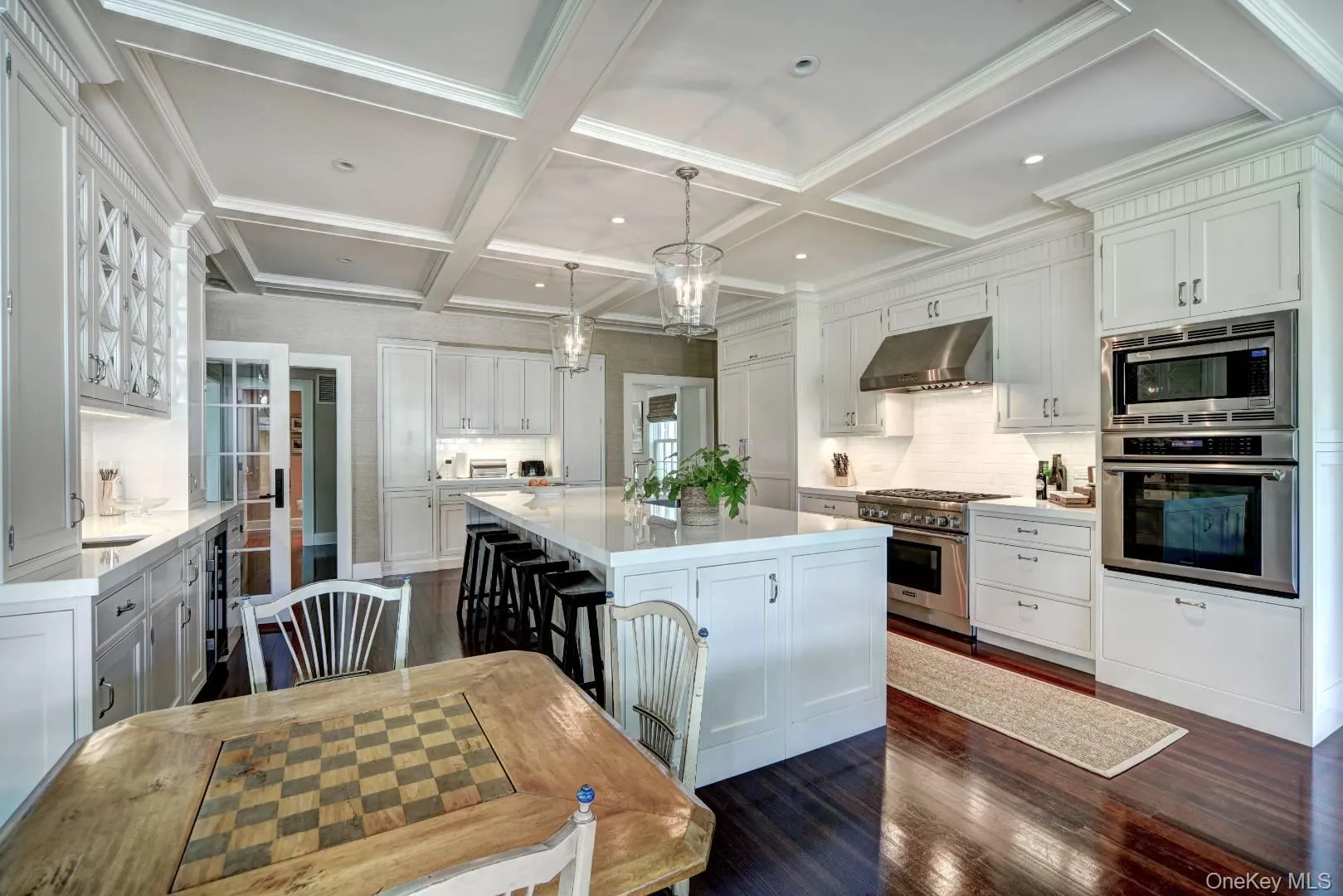 10 Jones Road, East Hampton, NY, 7 Bedrooms Bedrooms, 28 Rooms Rooms,7 BathroomsBathrooms,Residential Lease,For Rent,Jones,0,956630 10 Jones Road, East Hampton, NY, 7 Bedrooms Bedrooms, 28 Rooms Rooms,7 BathroomsBathrooms,Residential Lease,For Rent,Jones,0,956630