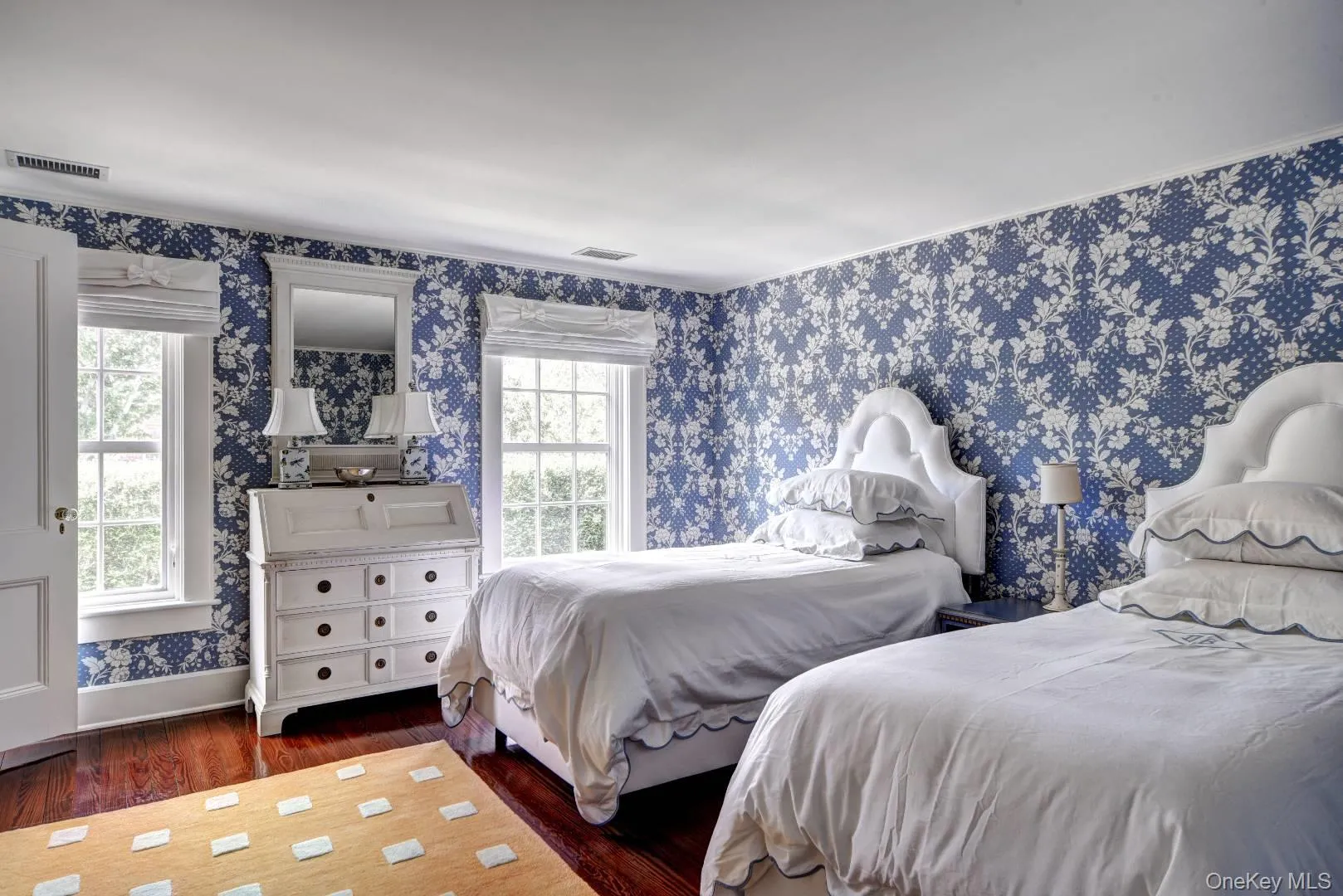 10 Jones Road, East Hampton, NY, 7 Bedrooms Bedrooms, 28 Rooms Rooms,7 BathroomsBathrooms,Residential Lease,For Rent,Jones,0,956630 10 Jones Road, East Hampton, NY, 7 Bedrooms Bedrooms, 28 Rooms Rooms,7 BathroomsBathrooms,Residential Lease,For Rent,Jones,0,956630
