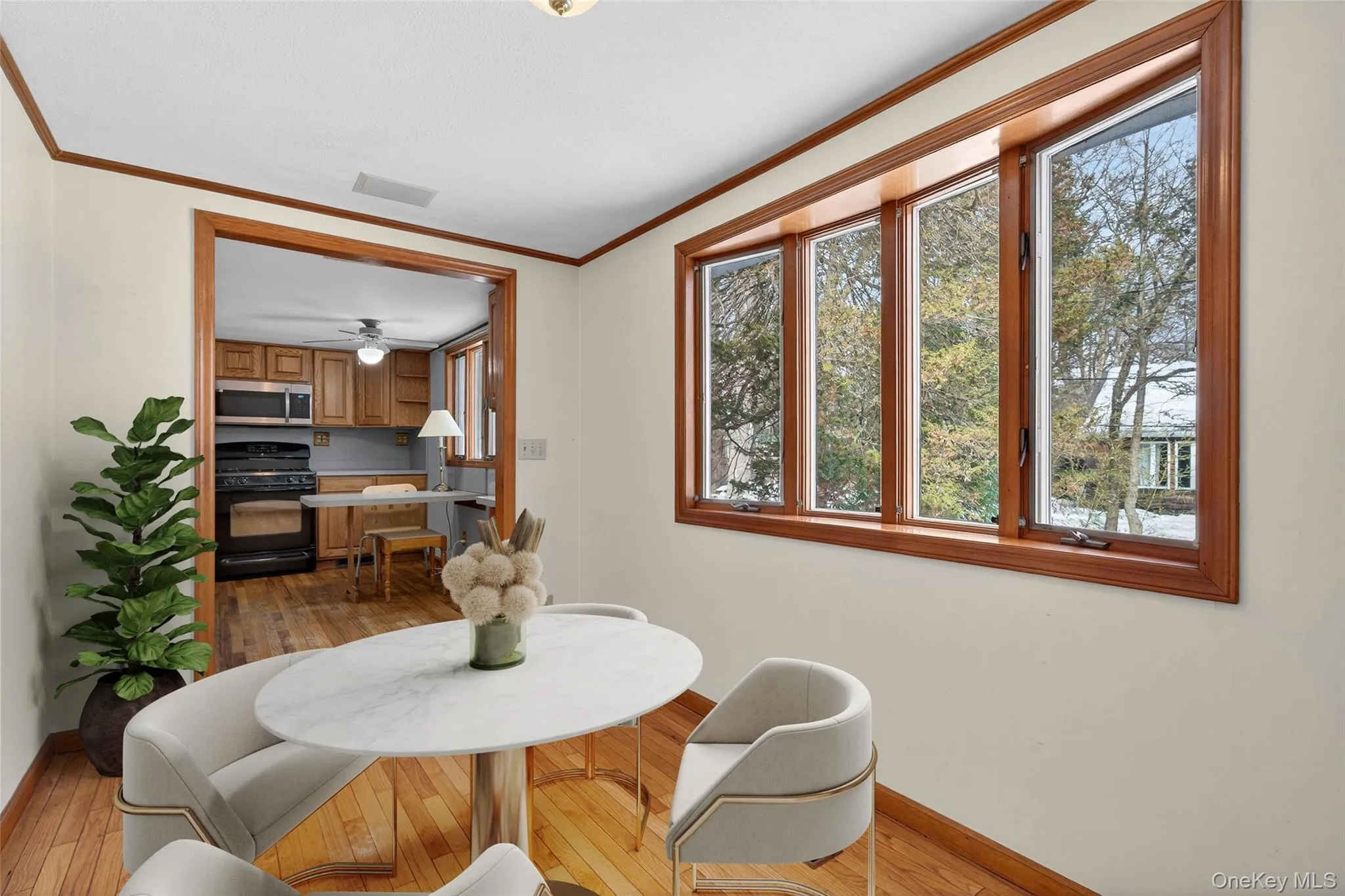 Virtually staged dining room Virtually staged dining room