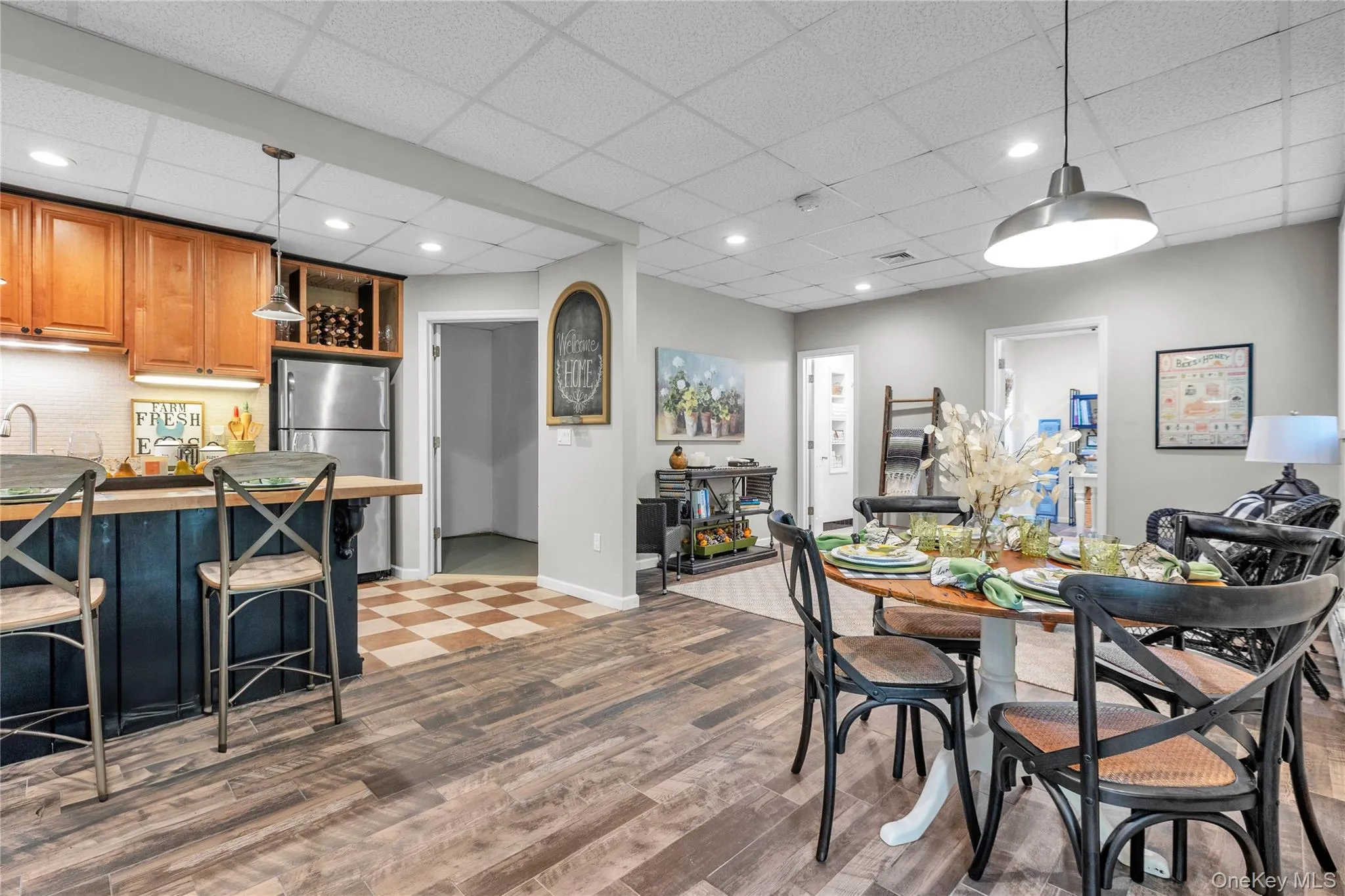 View when you enter. View when you enter.