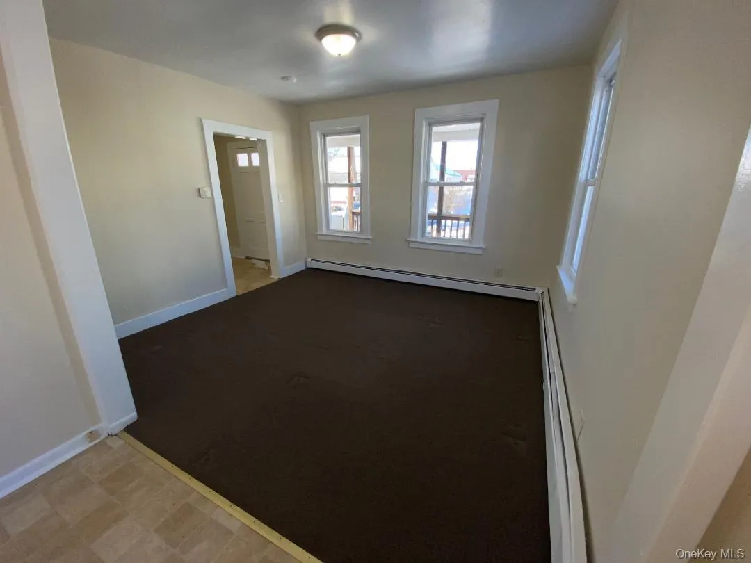 6 Tor Avenue, Haverstraw, NY, 1 Bedroom Bedrooms, 5 Rooms Rooms,1 BathroomBathrooms,Residential Lease,For Rent,Tor,0,956707 6 Tor Avenue, Haverstraw, NY, 1 Bedroom Bedrooms, 5 Rooms Rooms,1 BathroomBathrooms,Residential Lease,For Rent,Tor,0,956707