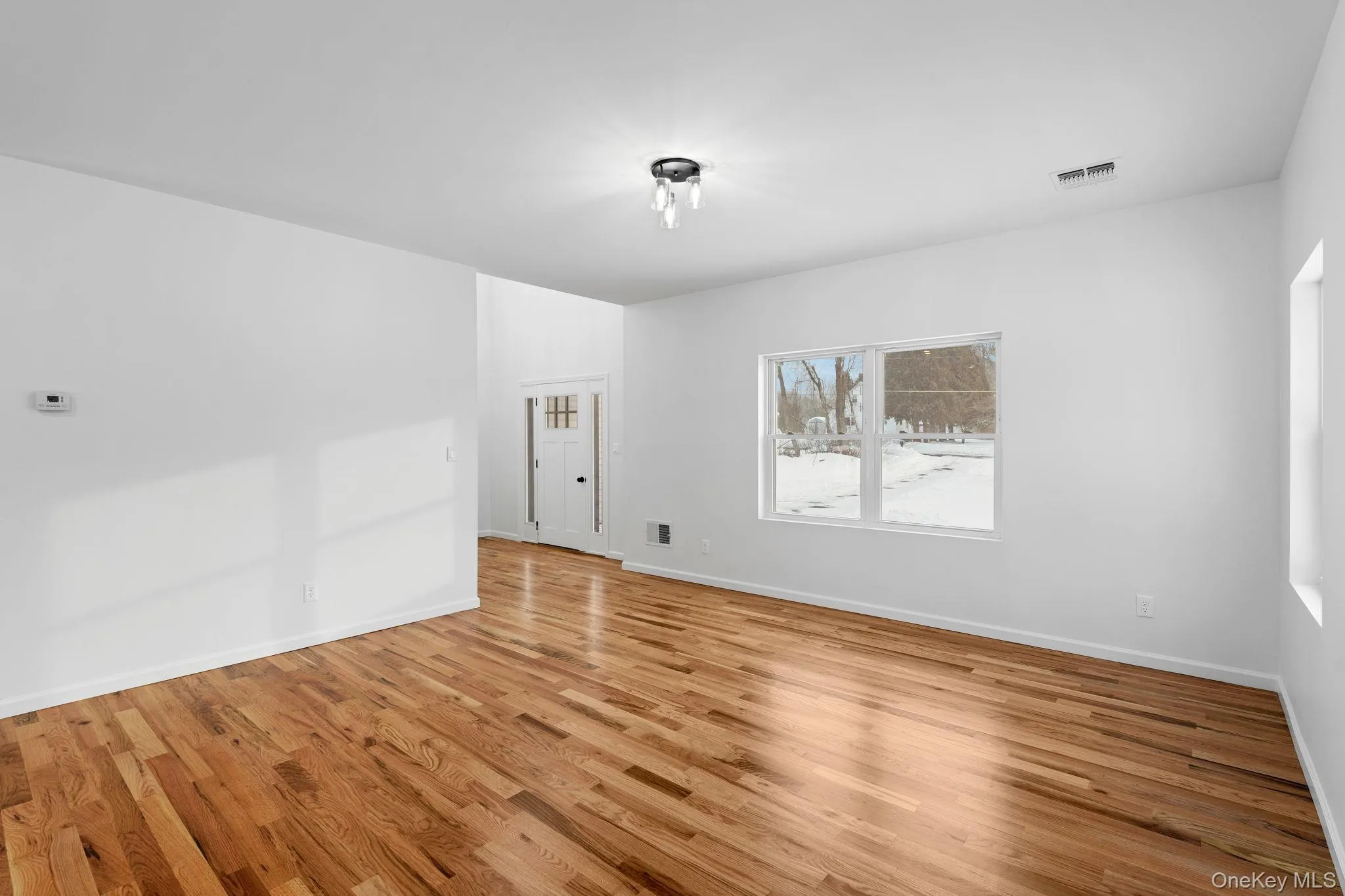 28 Northern Avenue, Montgomery, NY, 4 Bedrooms Bedrooms, 11 Rooms Rooms,2 BathroomsBathrooms,Residential,For Rent,Northern,0,956714 28 Northern Avenue, Montgomery, NY, 4 Bedrooms Bedrooms, 11 Rooms Rooms,2 BathroomsBathrooms,Residential,For Rent,Northern,0,956714