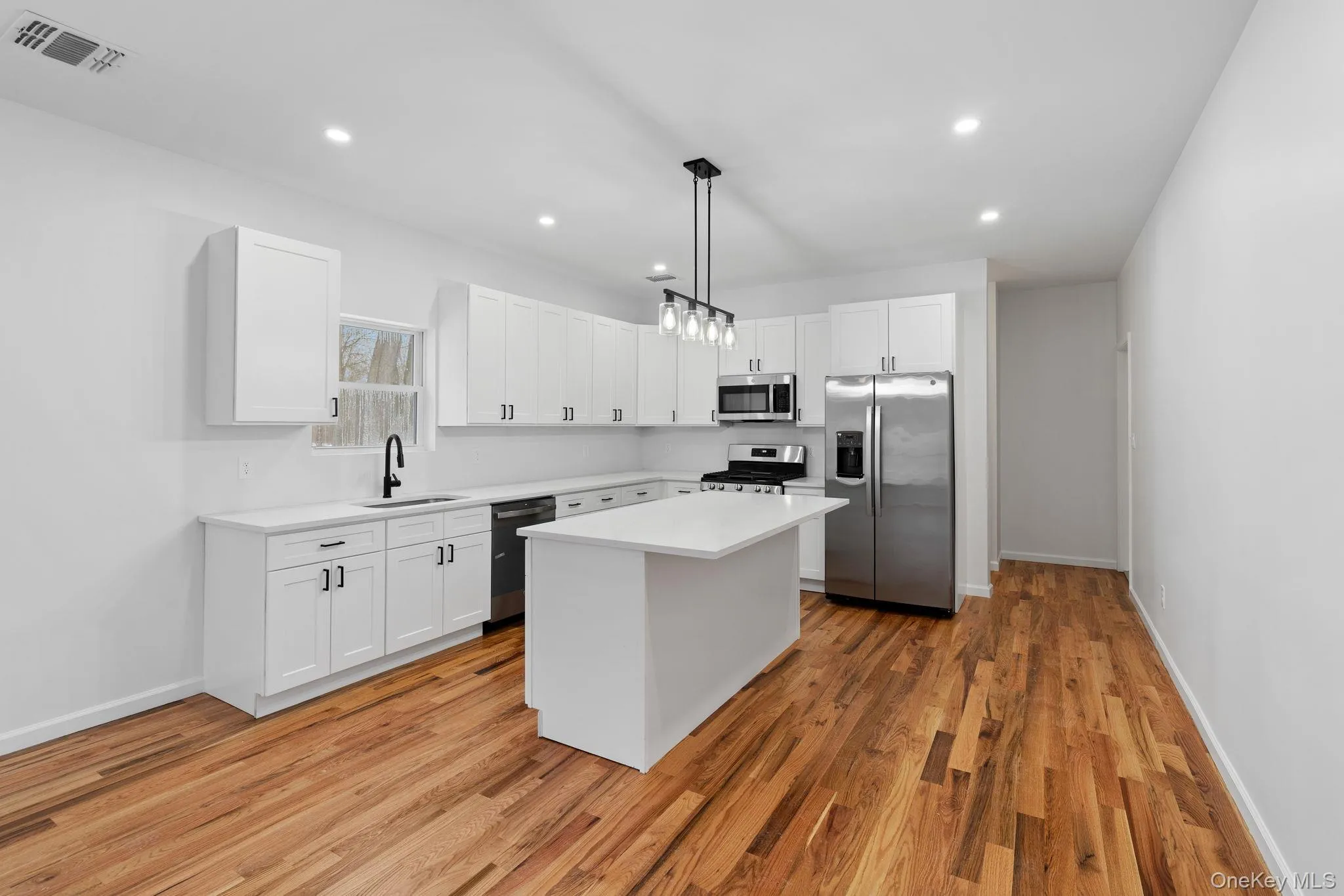 28 Northern Avenue, Montgomery, NY, 4 Bedrooms Bedrooms, 11 Rooms Rooms,2 BathroomsBathrooms,Residential,For Rent,Northern,0,956714 28 Northern Avenue, Montgomery, NY, 4 Bedrooms Bedrooms, 11 Rooms Rooms,2 BathroomsBathrooms,Residential,For Rent,Northern,0,956714