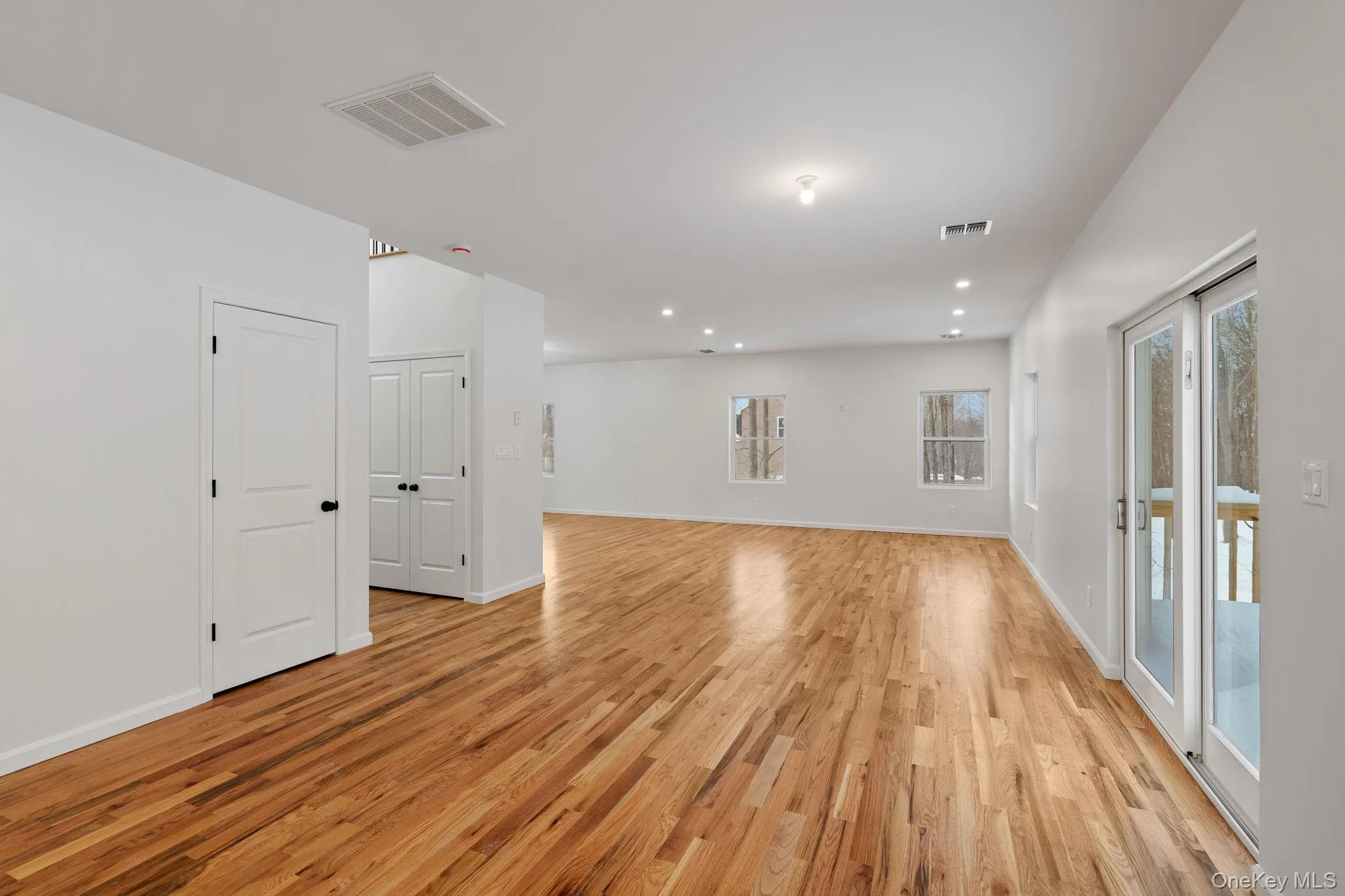 28 Northern Avenue, Montgomery, NY, 4 Bedrooms Bedrooms, 11 Rooms Rooms,2 BathroomsBathrooms,Residential,For Rent,Northern,0,956714 28 Northern Avenue, Montgomery, NY, 4 Bedrooms Bedrooms, 11 Rooms Rooms,2 BathroomsBathrooms,Residential,For Rent,Northern,0,956714