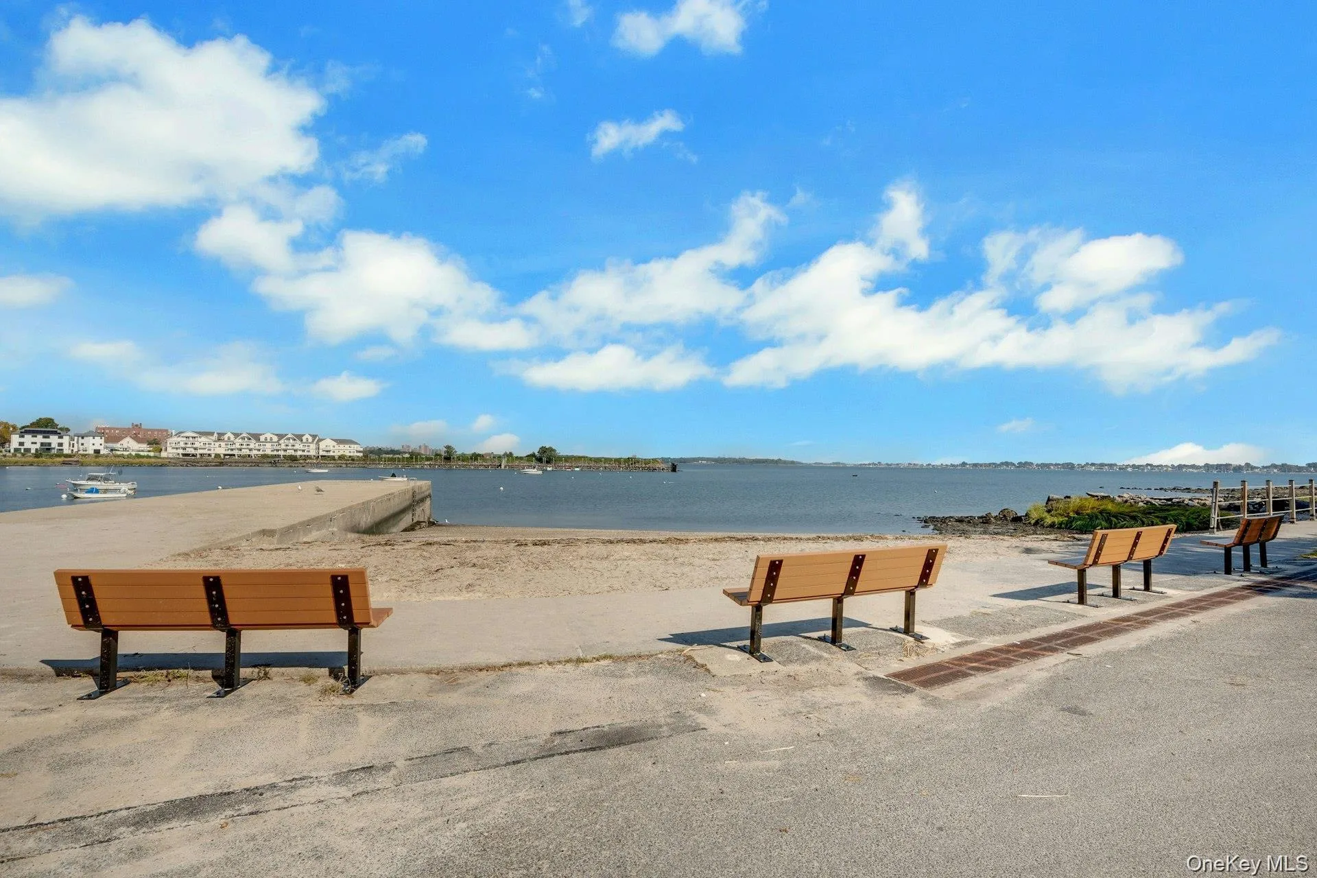 101 Edgewater Park, New York, NY, 4 Bedrooms Bedrooms, 7 Rooms Rooms,1 BathroomBathrooms,Residential,For Rent,Edgewater,0,956751 101 Edgewater Park, New York, NY, 4 Bedrooms Bedrooms, 7 Rooms Rooms,1 BathroomBathrooms,Residential,For Rent,Edgewater,0,956751