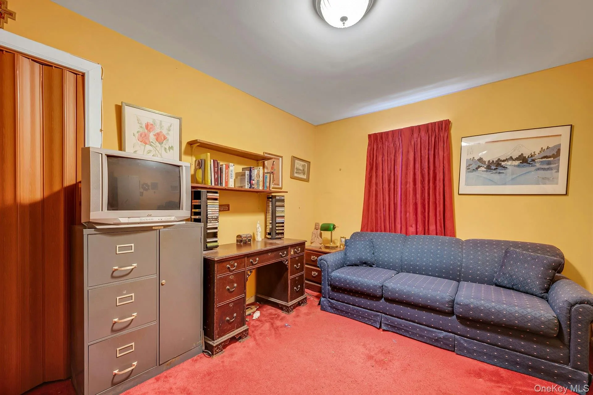 3rd bedroom/ office 3rd bedroom/ office