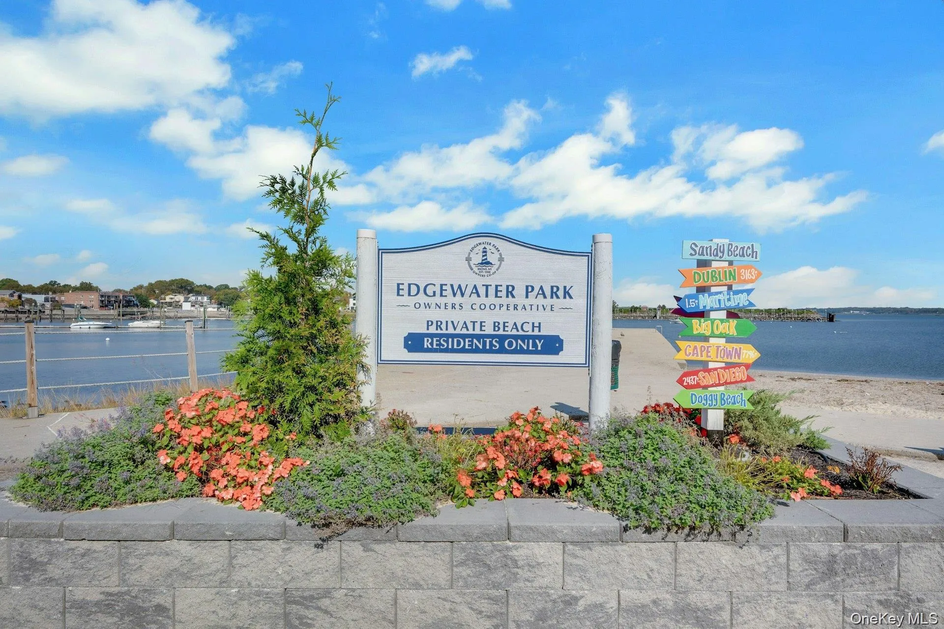101 Edgewater Park, New York, NY, 4 Bedrooms Bedrooms, 7 Rooms Rooms,1 BathroomBathrooms,Residential,For Rent,Edgewater,0,956751 101 Edgewater Park, New York, NY, 4 Bedrooms Bedrooms, 7 Rooms Rooms,1 BathroomBathrooms,Residential,For Rent,Edgewater,0,956751