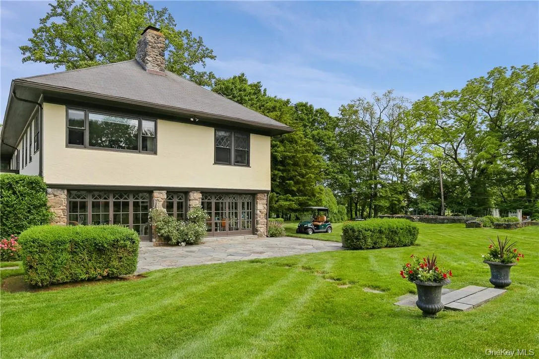 15 Sarosca Farm Lane, Harrison, NY, 7 Bedrooms Bedrooms, 19 Rooms Rooms,7 BathroomsBathrooms,Residential,For Rent,Sarosca Farm,0,956753 15 Sarosca Farm Lane, Harrison, NY, 7 Bedrooms Bedrooms, 19 Rooms Rooms,7 BathroomsBathrooms,Residential,For Rent,Sarosca Farm,0,956753