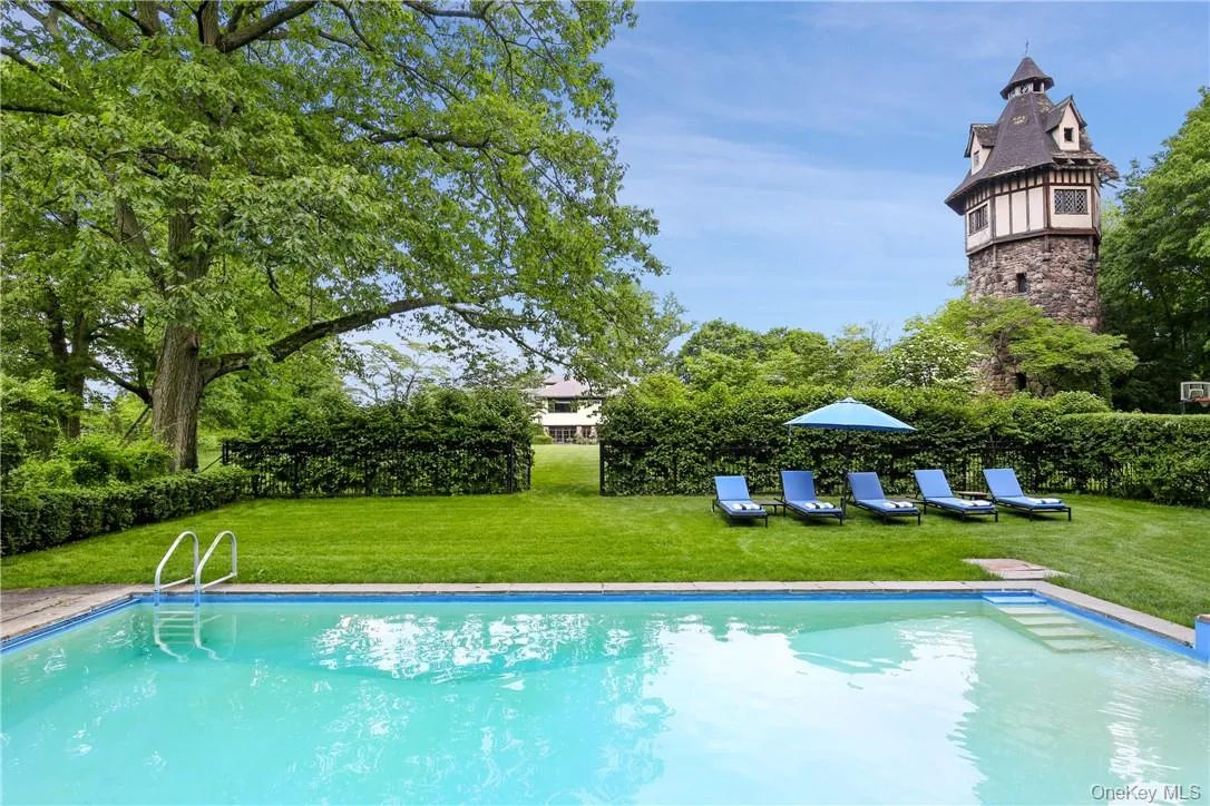 15 Sarosca Farm Lane, Harrison, NY, 7 Bedrooms Bedrooms, 19 Rooms Rooms,7 BathroomsBathrooms,Residential,For Rent,Sarosca Farm,0,956753 15 Sarosca Farm Lane, Harrison, NY, 7 Bedrooms Bedrooms, 19 Rooms Rooms,7 BathroomsBathrooms,Residential,For Rent,Sarosca Farm,0,956753