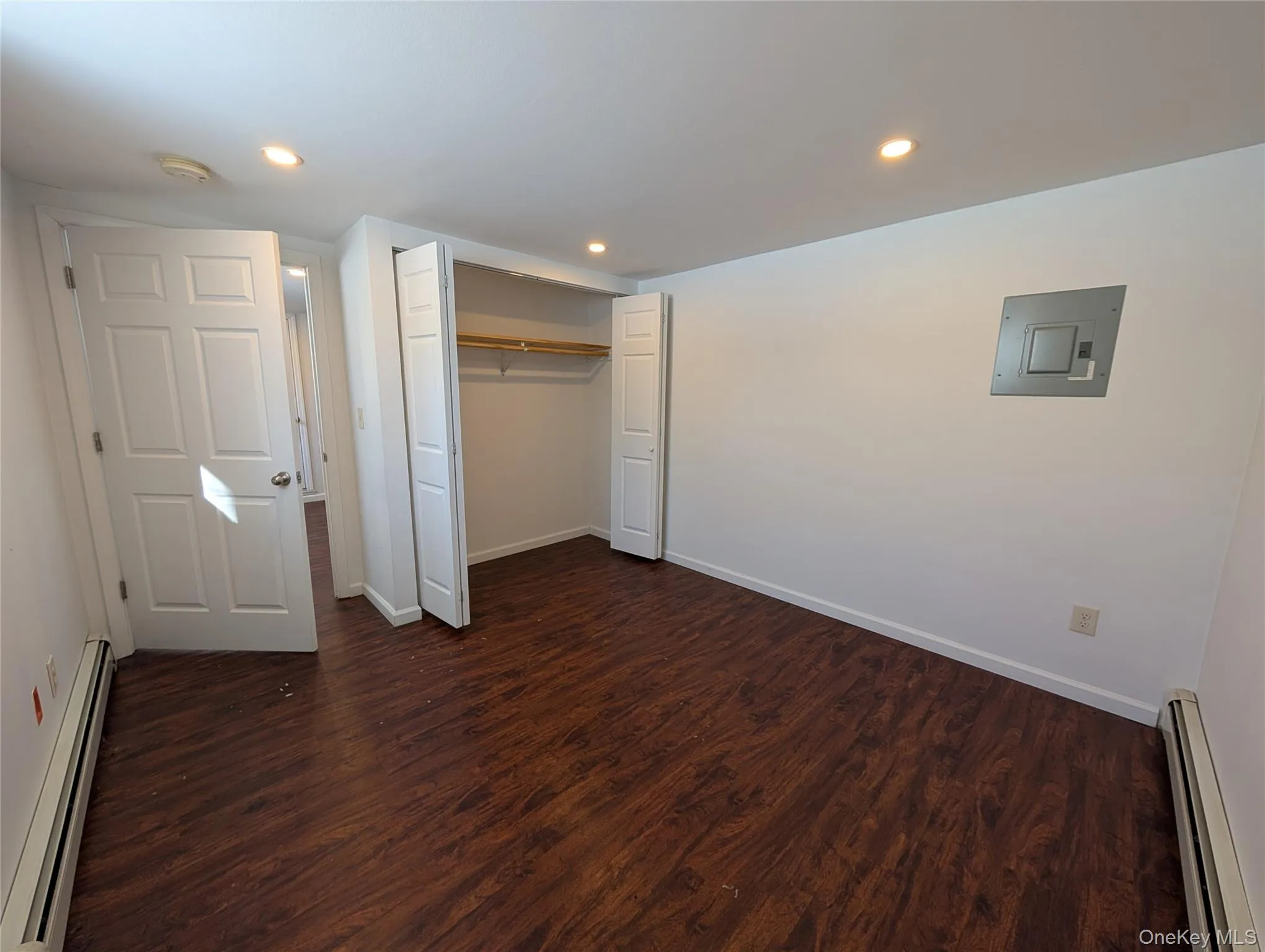 33 E Vacation, Wappinger, NY, 1 Bedroom Bedrooms, 2 Rooms Rooms,1 BathroomBathrooms,Residential Lease,For Rent,E Vacation,0,956755 33 E Vacation, Wappinger, NY, 1 Bedroom Bedrooms, 2 Rooms Rooms,1 BathroomBathrooms,Residential Lease,For Rent,E Vacation,0,956755
