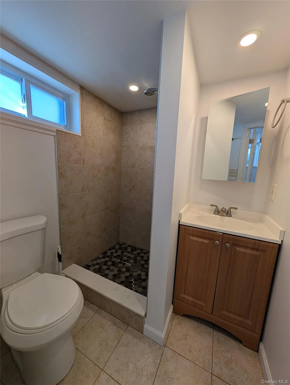 33 E Vacation, Wappinger, NY, 1 Bedroom Bedrooms, 2 Rooms Rooms,1 BathroomBathrooms,Residential Lease,For Rent,E Vacation,0,956755 33 E Vacation, Wappinger, NY, 1 Bedroom Bedrooms, 2 Rooms Rooms,1 BathroomBathrooms,Residential Lease,For Rent,E Vacation,0,956755