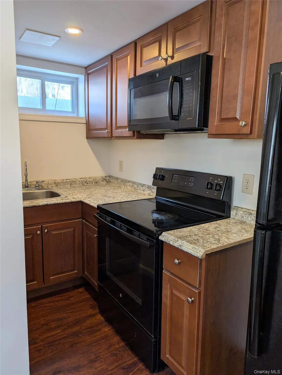 33 E Vacation, Wappinger, NY, 1 Bedroom Bedrooms, 2 Rooms Rooms,1 BathroomBathrooms,Residential Lease,For Rent,E Vacation,0,956755 33 E Vacation, Wappinger, NY, 1 Bedroom Bedrooms, 2 Rooms Rooms,1 BathroomBathrooms,Residential Lease,For Rent,E Vacation,0,956755