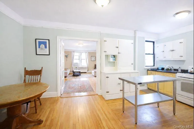 1080 Warburton Avenue Warburton, Yonkers, NY, 1 Bedroom Bedrooms, 4 Rooms Rooms,1 BathroomBathrooms,Residential Lease,For Rent,Warburton,0,956779 1080 Warburton Avenue Warburton, Yonkers, NY, 1 Bedroom Bedrooms, 4 Rooms Rooms,1 BathroomBathrooms,Residential Lease,For Rent,Warburton,0,956779