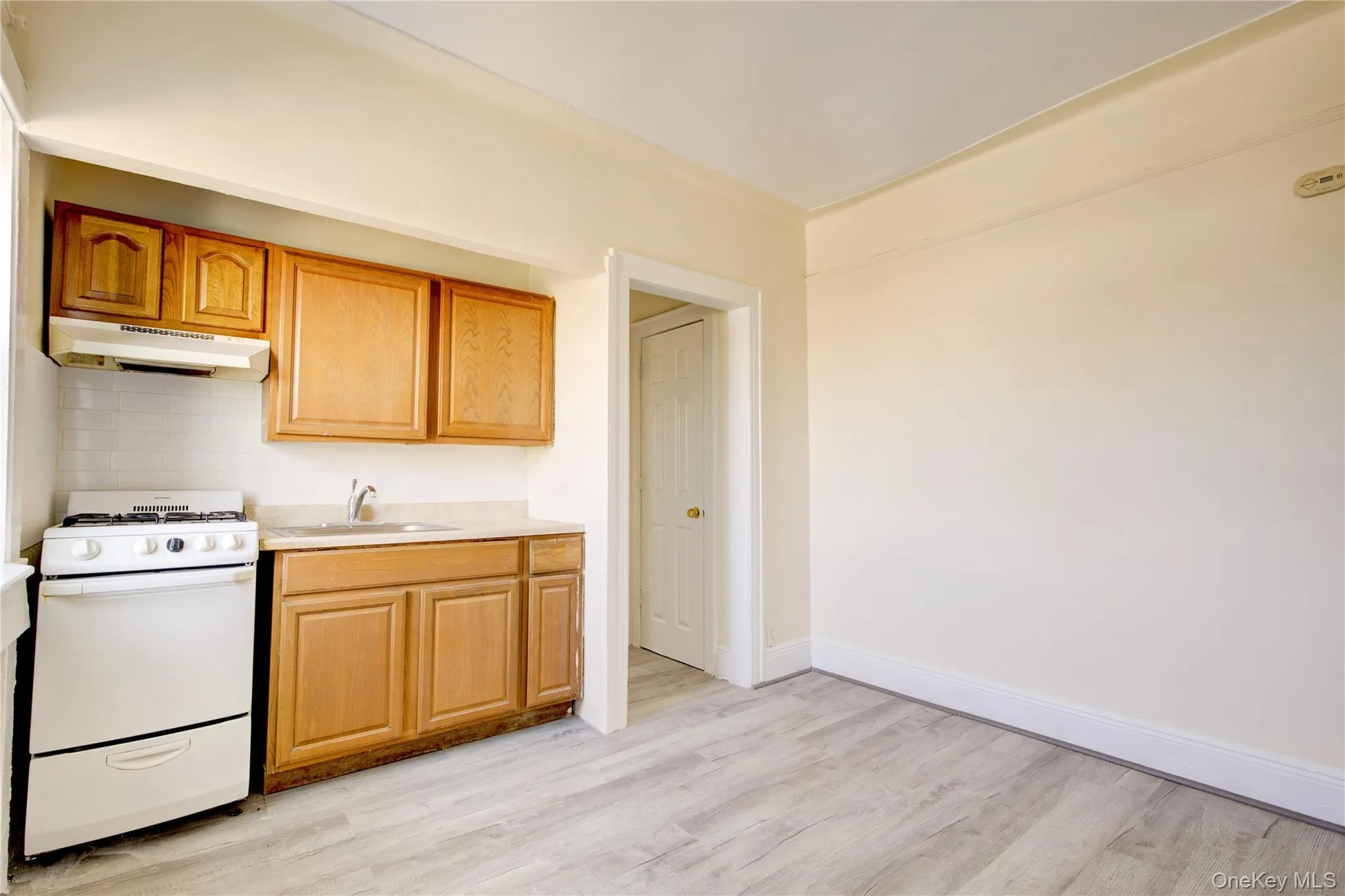 51 Georgia Avenue, Long Beach, NY, 1 Bedroom Bedrooms, 3 Rooms Rooms,1 BathroomBathrooms,Residential Lease,Idx,Georgia,0,956791 51 Georgia Avenue, Long Beach, NY, 1 Bedroom Bedrooms, 3 Rooms Rooms,1 BathroomBathrooms,Residential Lease,Idx,Georgia,0,956791