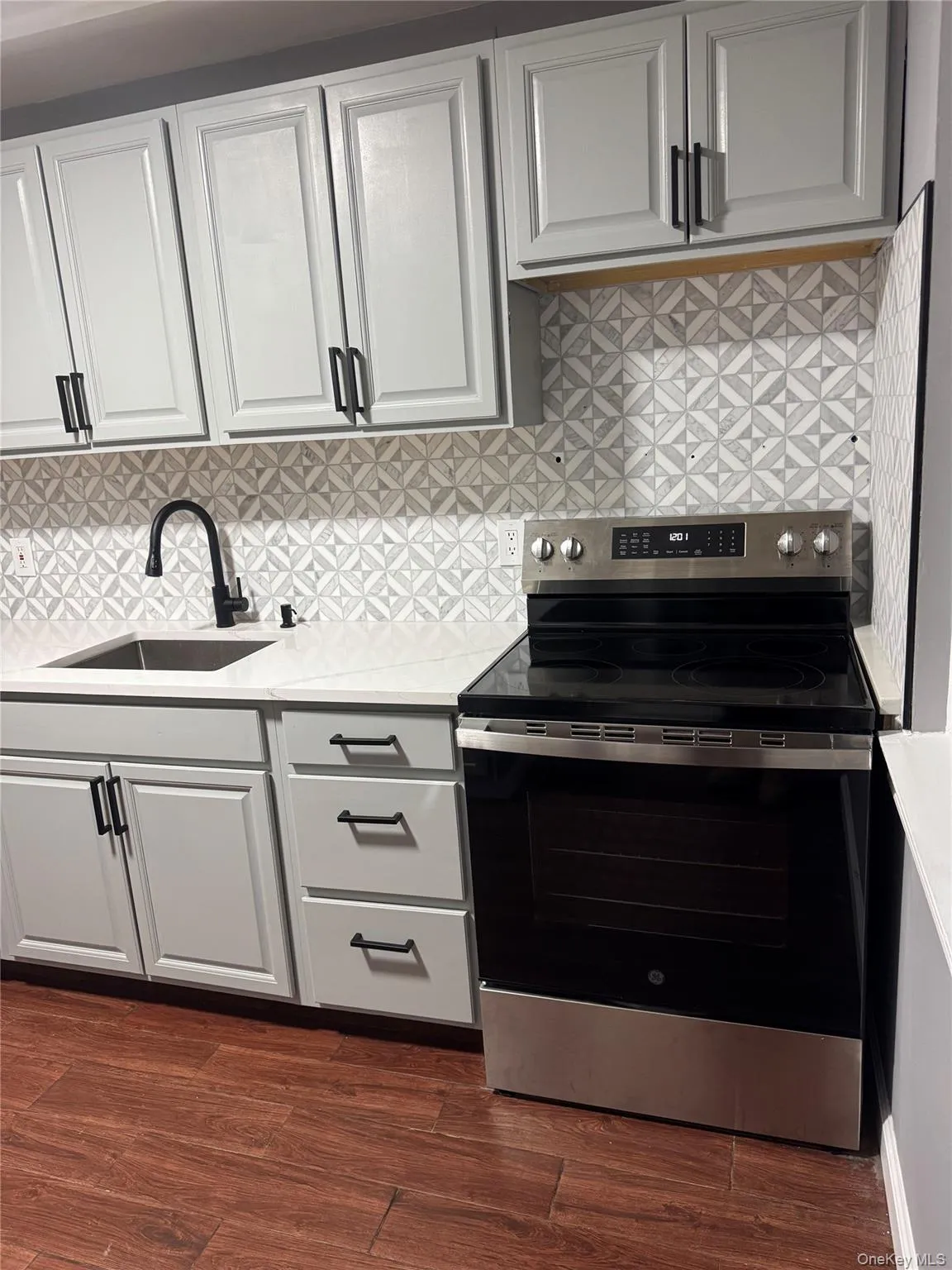 810 Blooming Grove Turnpike, New Windsor, NY, 2 Bedrooms Bedrooms, 5 Rooms Rooms,1 BathroomBathrooms,Residential Lease,For Rent,Blooming Grove,0,956799 810 Blooming Grove Turnpike, New Windsor, NY, 2 Bedrooms Bedrooms, 5 Rooms Rooms,1 BathroomBathrooms,Residential Lease,For Rent,Blooming Grove,0,956799