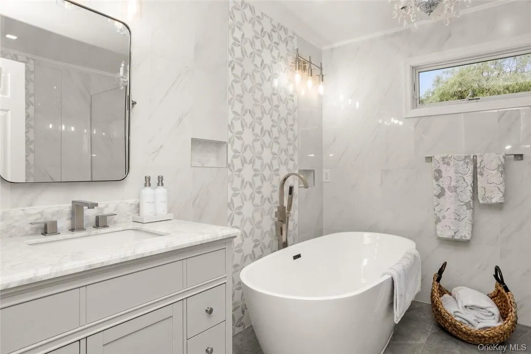 613 Horsepound Road, Kent, NY, 4 Bedrooms Bedrooms, 10 Rooms Rooms,4 BathroomsBathrooms,Residential Lease,For Rent,Horsepound,0,956812 613 Horsepound Road, Kent, NY, 4 Bedrooms Bedrooms, 10 Rooms Rooms,4 BathroomsBathrooms,Residential Lease,For Rent,Horsepound,0,956812