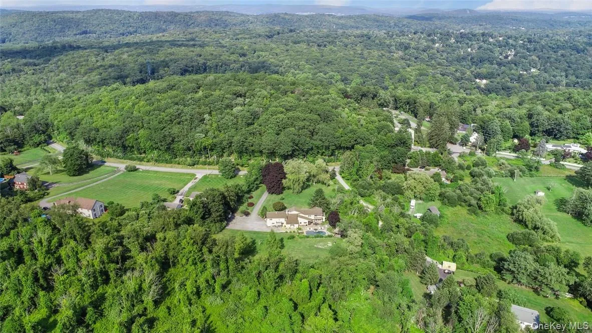 613 Horsepound Road, Kent, NY, 4 Bedrooms Bedrooms, 10 Rooms Rooms,4 BathroomsBathrooms,Residential Lease,For Rent,Horsepound,0,956812 613 Horsepound Road, Kent, NY, 4 Bedrooms Bedrooms, 10 Rooms Rooms,4 BathroomsBathrooms,Residential Lease,For Rent,Horsepound,0,956812