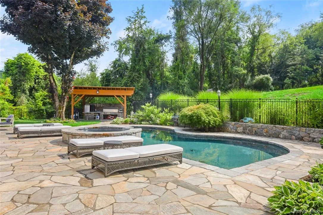 613 Horsepound Road, Kent, NY, 4 Bedrooms Bedrooms, 10 Rooms Rooms,4 BathroomsBathrooms,Residential Lease,For Rent,Horsepound,0,956812 613 Horsepound Road, Kent, NY, 4 Bedrooms Bedrooms, 10 Rooms Rooms,4 BathroomsBathrooms,Residential Lease,For Rent,Horsepound,0,956812