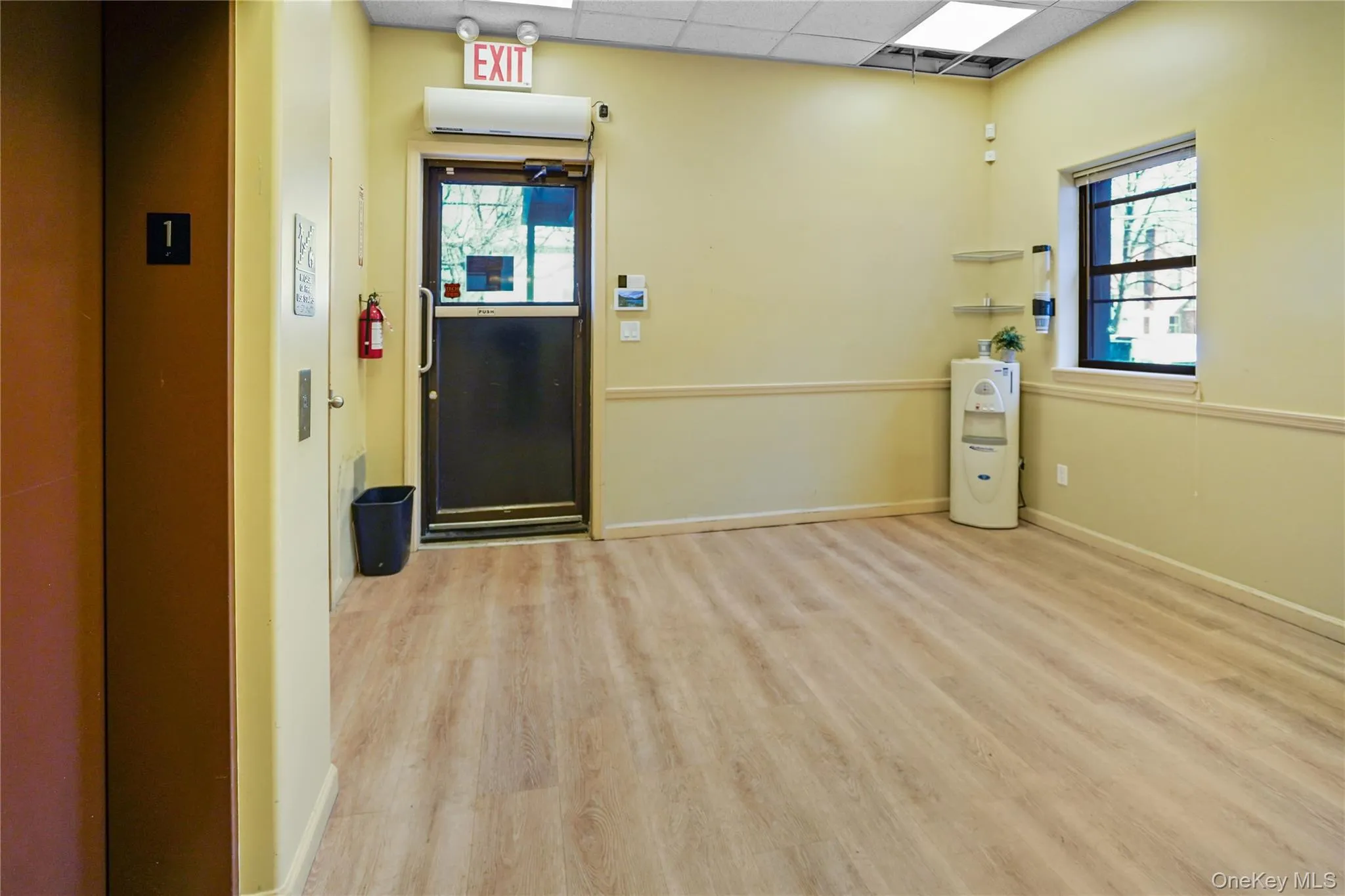 16040 78th Road, New York, NY, ,Commercial Lease,For Rent,78th,0,956815 16040 78th Road, New York, NY, ,Commercial Lease,For Rent,78th,0,956815