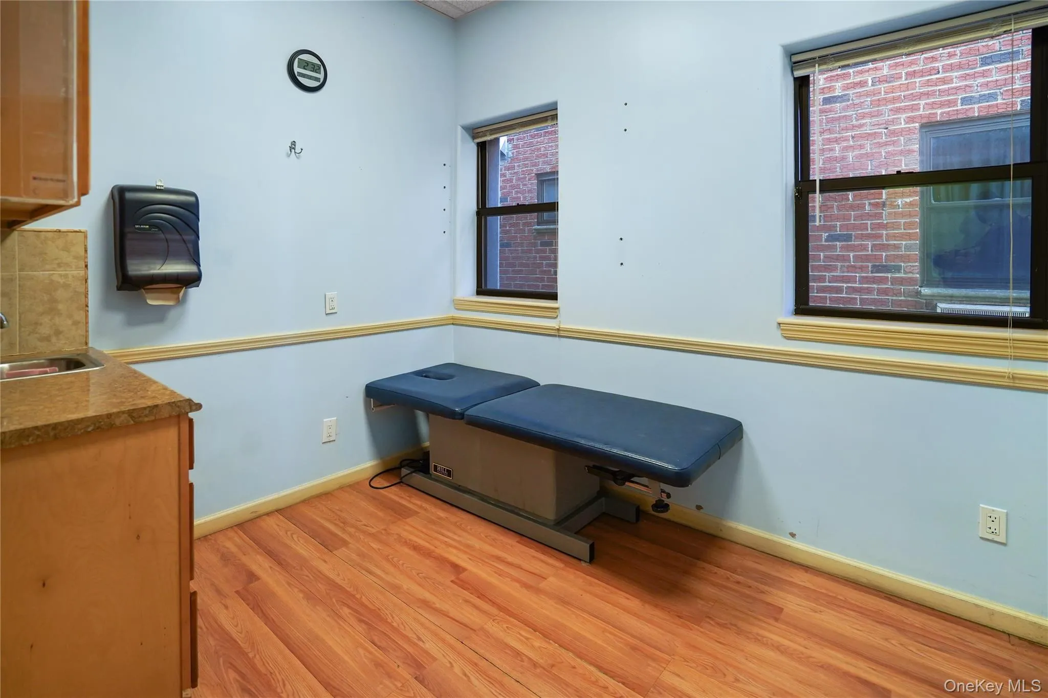 16040 78th Road, New York, NY, ,Commercial Lease,For Rent,78th,0,956815 16040 78th Road, New York, NY, ,Commercial Lease,For Rent,78th,0,956815