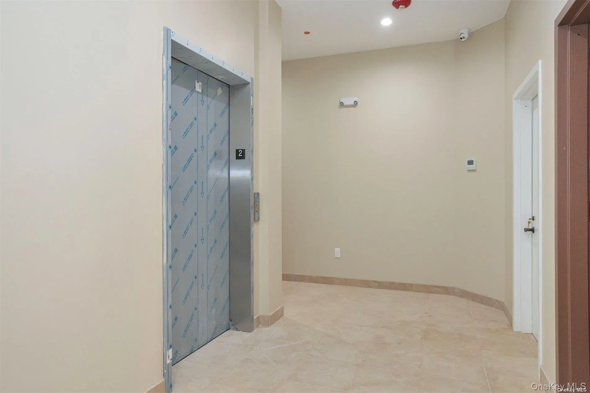 10 Wall Street, Huntington, NY, 1 Bedroom Bedrooms, 3 Rooms Rooms,1 BathroomBathrooms,Residential Lease,For Rent,Wall,0,956836 10 Wall Street, Huntington, NY, 1 Bedroom Bedrooms, 3 Rooms Rooms,1 BathroomBathrooms,Residential Lease,For Rent,Wall,0,956836