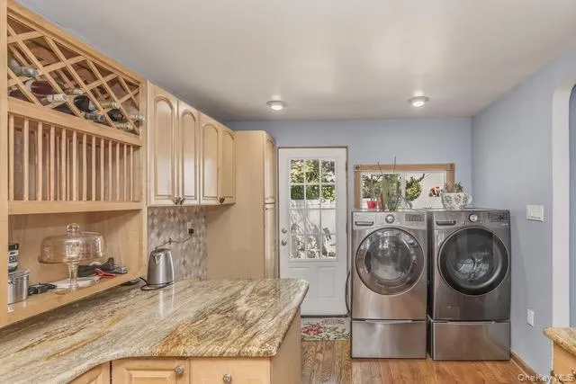 208 Emily Avenue, Hempstead, NY, 4 Bedrooms Bedrooms, 7 Rooms Rooms,1 BathroomBathrooms,Residential,For Rent,Emily,0,956880 208 Emily Avenue, Hempstead, NY, 4 Bedrooms Bedrooms, 7 Rooms Rooms,1 BathroomBathrooms,Residential,For Rent,Emily,0,956880