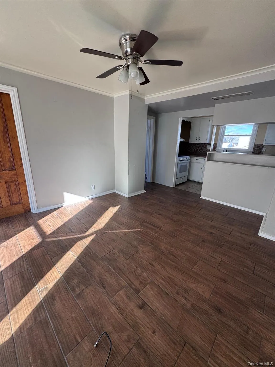 31 Beattie Avenue, Middletown, NY, 2 Bedrooms Bedrooms, 4 Rooms Rooms,1 BathroomBathrooms,Residential Lease,For Rent,Beattie,0,956884 31 Beattie Avenue, Middletown, NY, 2 Bedrooms Bedrooms, 4 Rooms Rooms,1 BathroomBathrooms,Residential Lease,For Rent,Beattie,0,956884