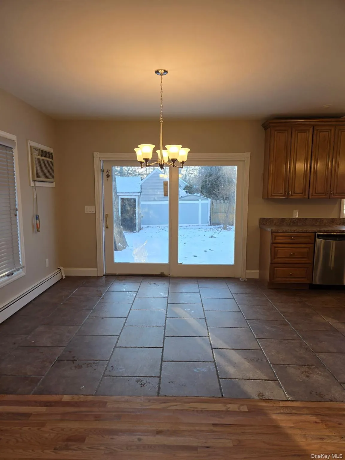 16 Babylon Drive, Brookhaven, NY, 5 Bedrooms Bedrooms, 10 Rooms Rooms,2 BathroomsBathrooms,Residential Sale,For Rent,Babylon,0,956887 16 Babylon Drive, Brookhaven, NY, 5 Bedrooms Bedrooms, 10 Rooms Rooms,2 BathroomsBathrooms,Residential Sale,For Rent,Babylon,0,956887