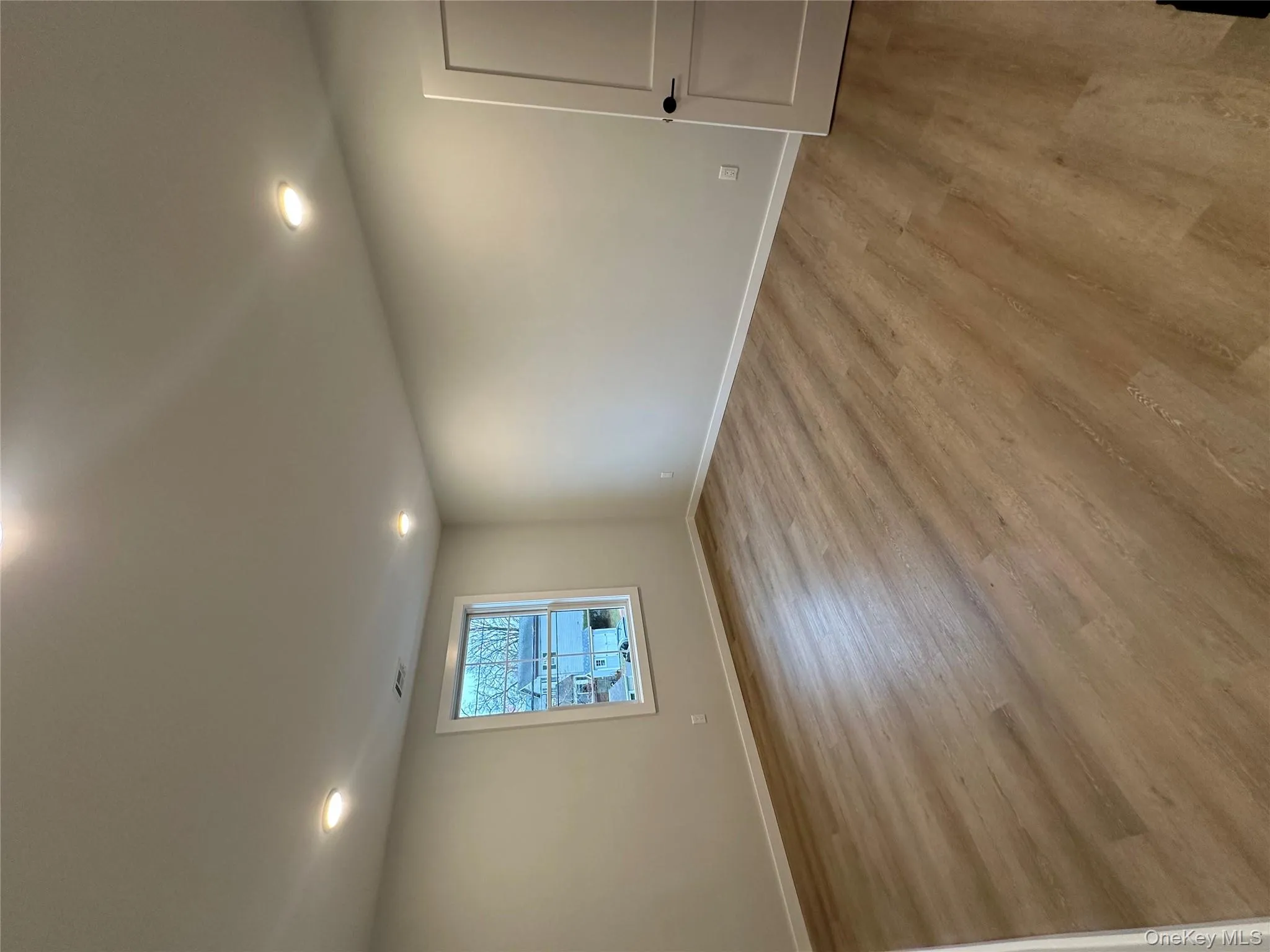 13 Forester Avenue, Warwick (town), NY, 1 Bedroom Bedrooms, 3 Rooms Rooms,1 BathroomBathrooms,Residential Lease,For Rent,Forester,0,956950 13 Forester Avenue, Warwick (town), NY, 1 Bedroom Bedrooms, 3 Rooms Rooms,1 BathroomBathrooms,Residential Lease,For Rent,Forester,0,956950