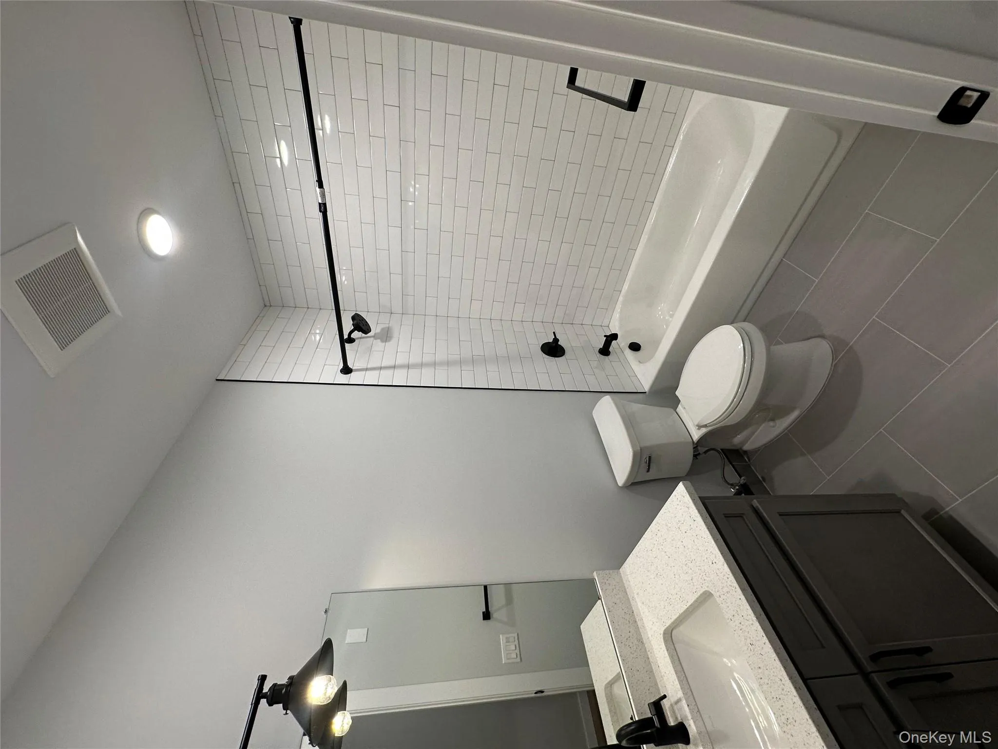 13 Forester Avenue, Warwick (town), NY, 1 Bedroom Bedrooms, 3 Rooms Rooms,1 BathroomBathrooms,Residential Lease,For Rent,Forester,0,956950 13 Forester Avenue, Warwick (town), NY, 1 Bedroom Bedrooms, 3 Rooms Rooms,1 BathroomBathrooms,Residential Lease,For Rent,Forester,0,956950