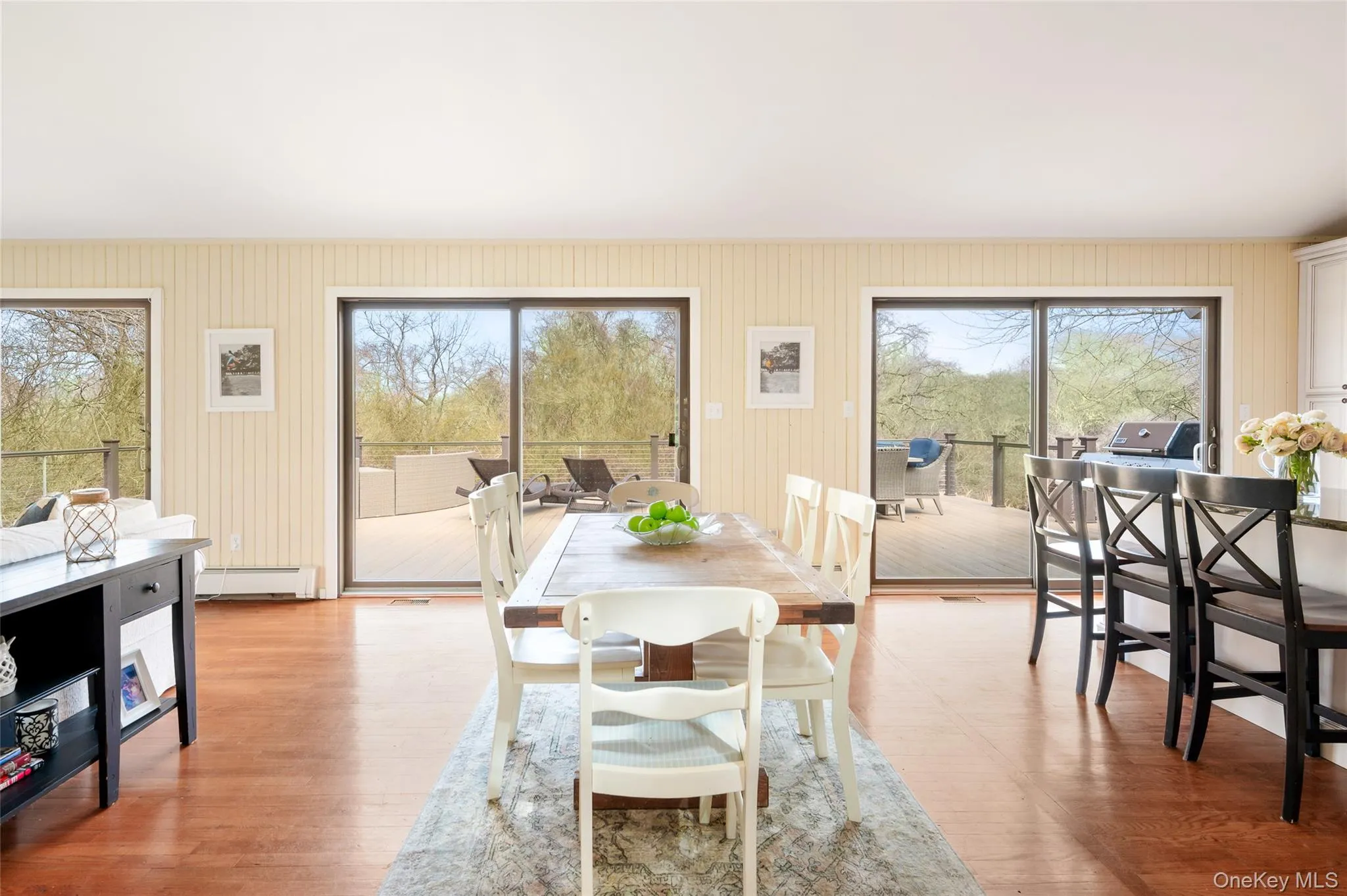 180 Fairview Avenue, East Hampton, NY, 3 Bedrooms Bedrooms, 6 Rooms Rooms,3 BathroomsBathrooms,Residential,For Rent,Fairview,0,956955 180 Fairview Avenue, East Hampton, NY, 3 Bedrooms Bedrooms, 6 Rooms Rooms,3 BathroomsBathrooms,Residential,For Rent,Fairview,0,956955