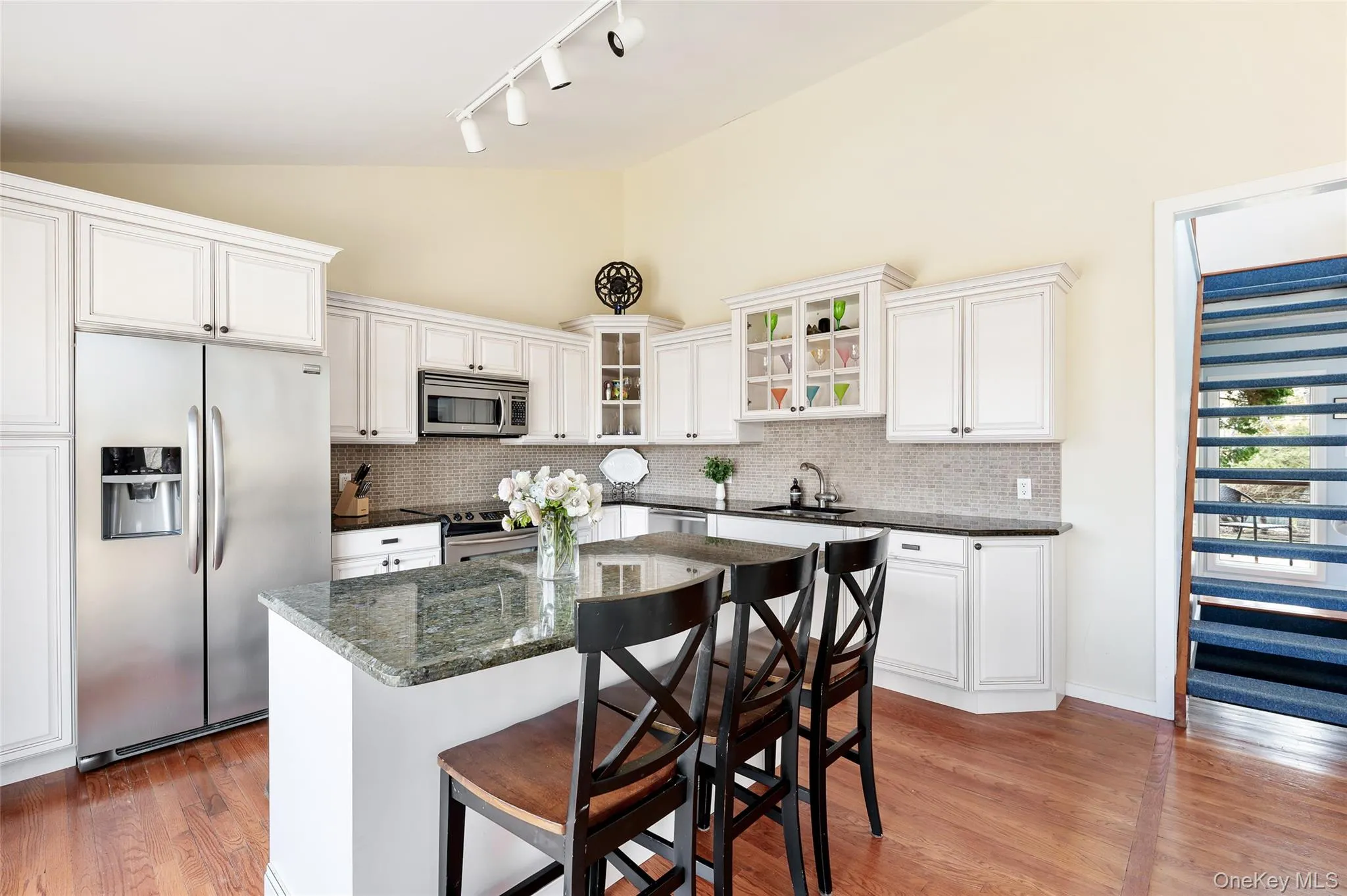 180 Fairview Avenue, East Hampton, NY, 3 Bedrooms Bedrooms, 6 Rooms Rooms,3 BathroomsBathrooms,Residential,For Rent,Fairview,0,956955 180 Fairview Avenue, East Hampton, NY, 3 Bedrooms Bedrooms, 6 Rooms Rooms,3 BathroomsBathrooms,Residential,For Rent,Fairview,0,956955