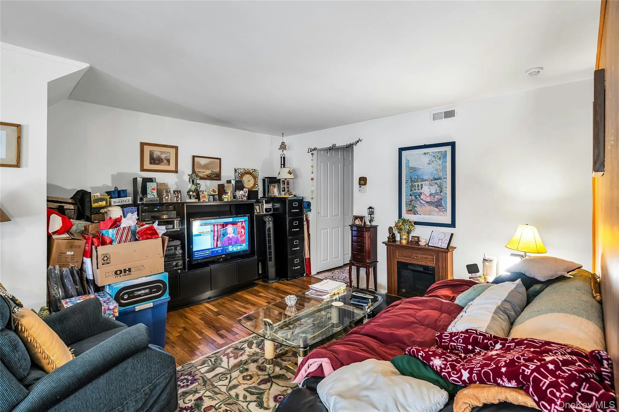 280 Artist Lake Drive, Brookhaven, NY, 1 Bedroom Bedrooms, 3 Rooms Rooms,1 BathroomBathrooms,Residential,For Rent,Artist Lake,0,956957 280 Artist Lake Drive, Brookhaven, NY, 1 Bedroom Bedrooms, 3 Rooms Rooms,1 BathroomBathrooms,Residential,For Rent,Artist Lake,0,956957