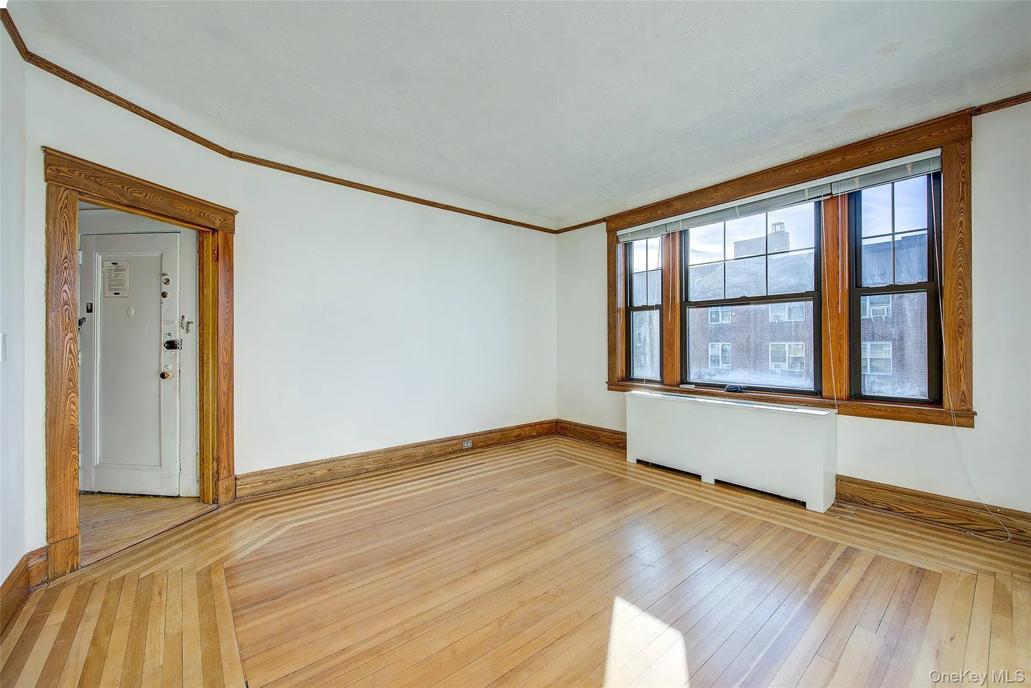 33-11 82nd Street, New York, NY, 2 Bedrooms Bedrooms, 5 Rooms Rooms,1 BathroomBathrooms,Residential,For Rent,82nd,0,956964 33-11 82nd Street, New York, NY, 2 Bedrooms Bedrooms, 5 Rooms Rooms,1 BathroomBathrooms,Residential,For Rent,82nd,0,956964