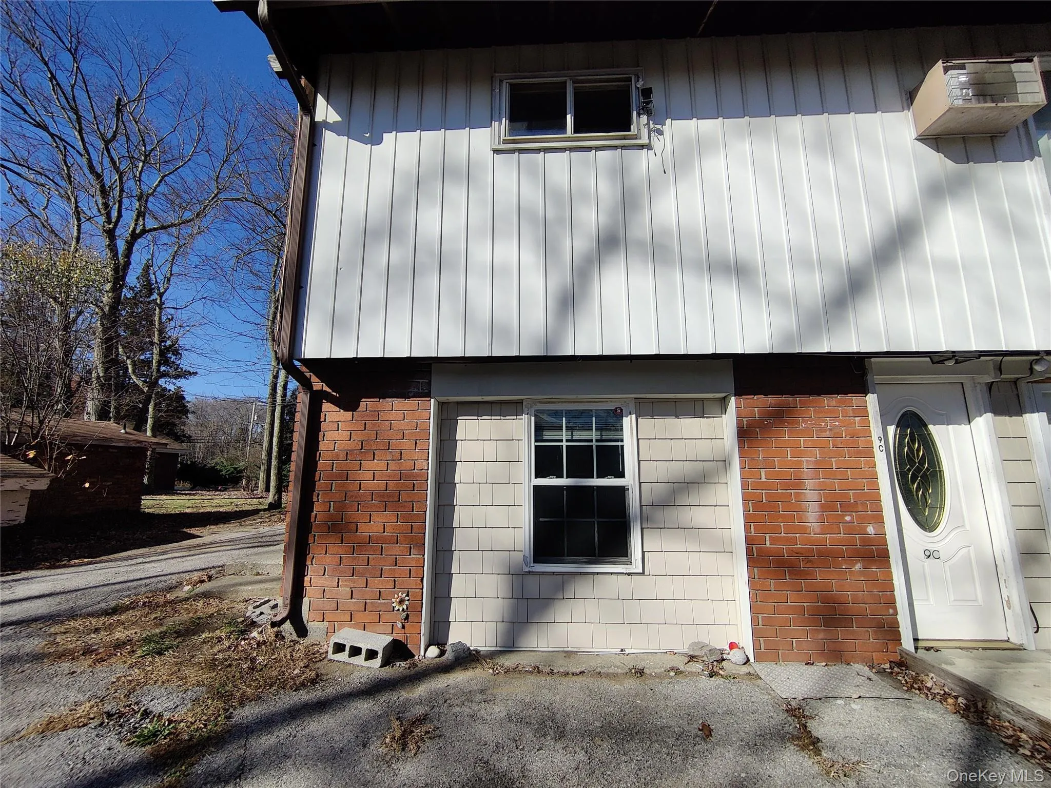 136 STRINGHAM Road, La Grange, NY, 1 Bedroom Bedrooms, 4 Rooms Rooms,1 BathroomBathrooms,Residential Lease,For Rent,STRINGHAM,0,956981 136 STRINGHAM Road, La Grange, NY, 1 Bedroom Bedrooms, 4 Rooms Rooms,1 BathroomBathrooms,Residential Lease,For Rent,STRINGHAM,0,956981